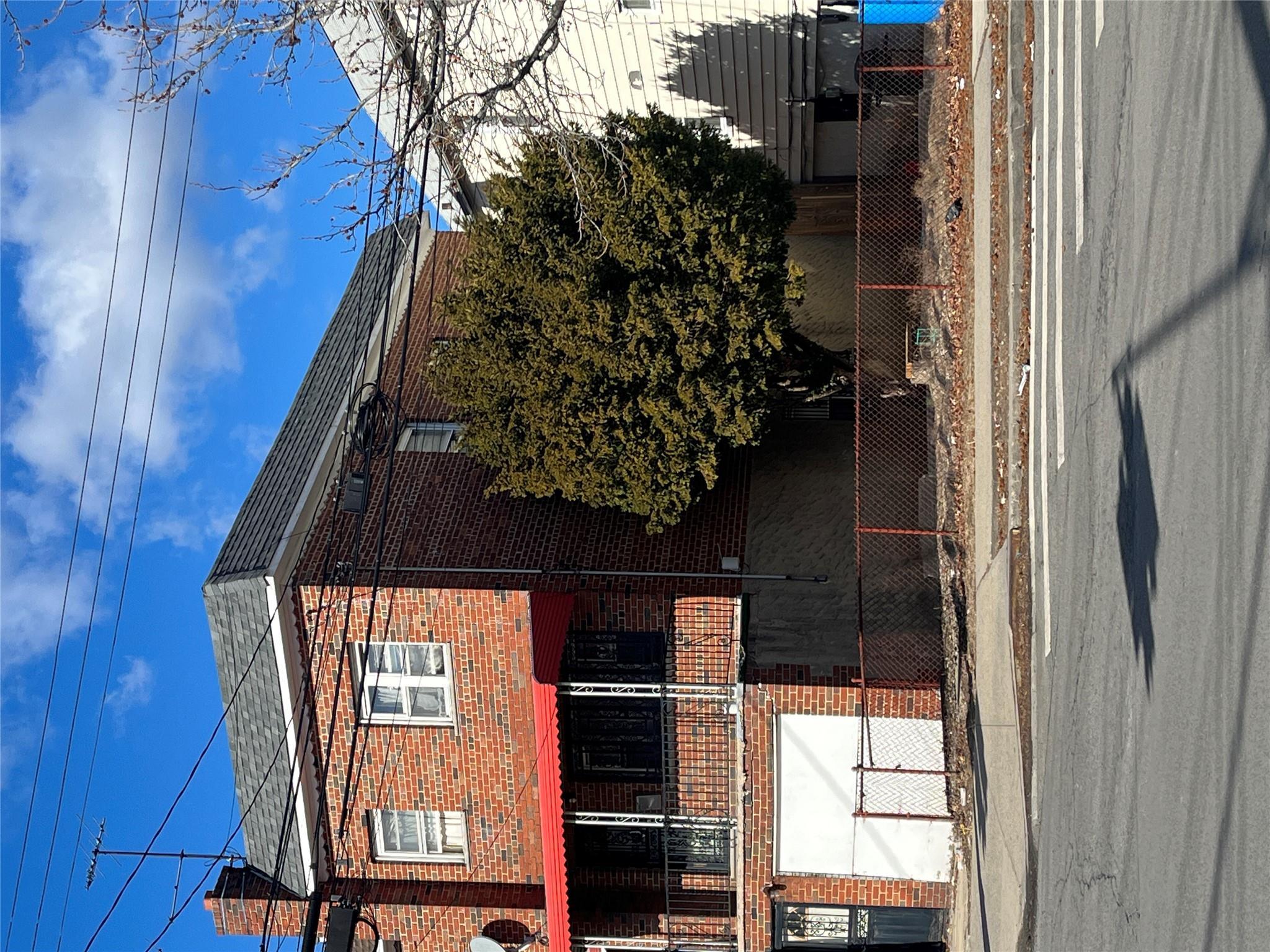 Single Family Nereid  Bronx, NY 10466, MLS-819991-4