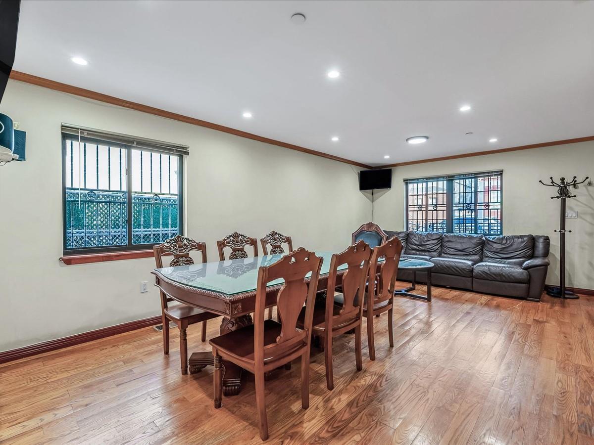 Single Family 97th  Queens, NY 11369, MLS-820055-10