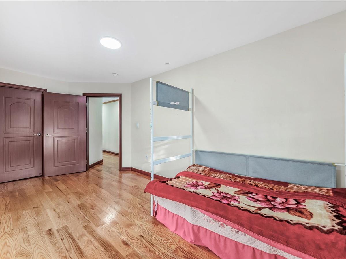 Single Family 97th  Queens, NY 11369, MLS-820055-24