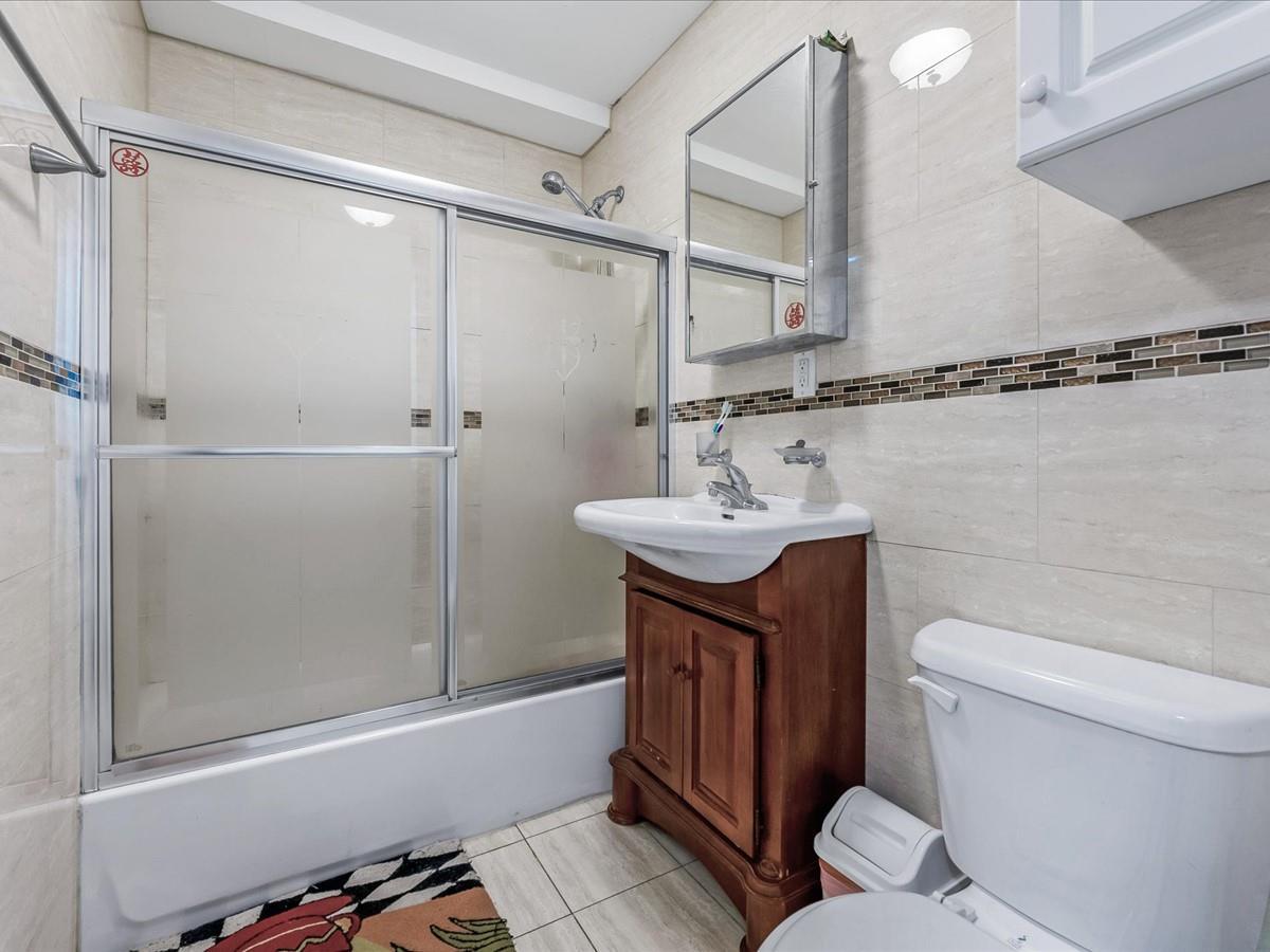 Single Family 97th  Queens, NY 11369, MLS-820055-27
