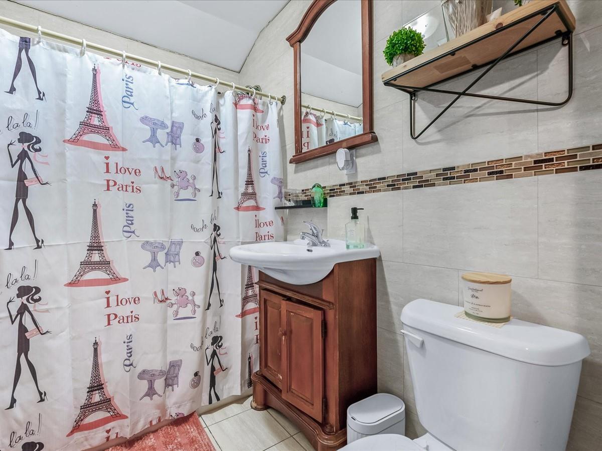 Single Family 97th  Queens, NY 11369, MLS-820055-29