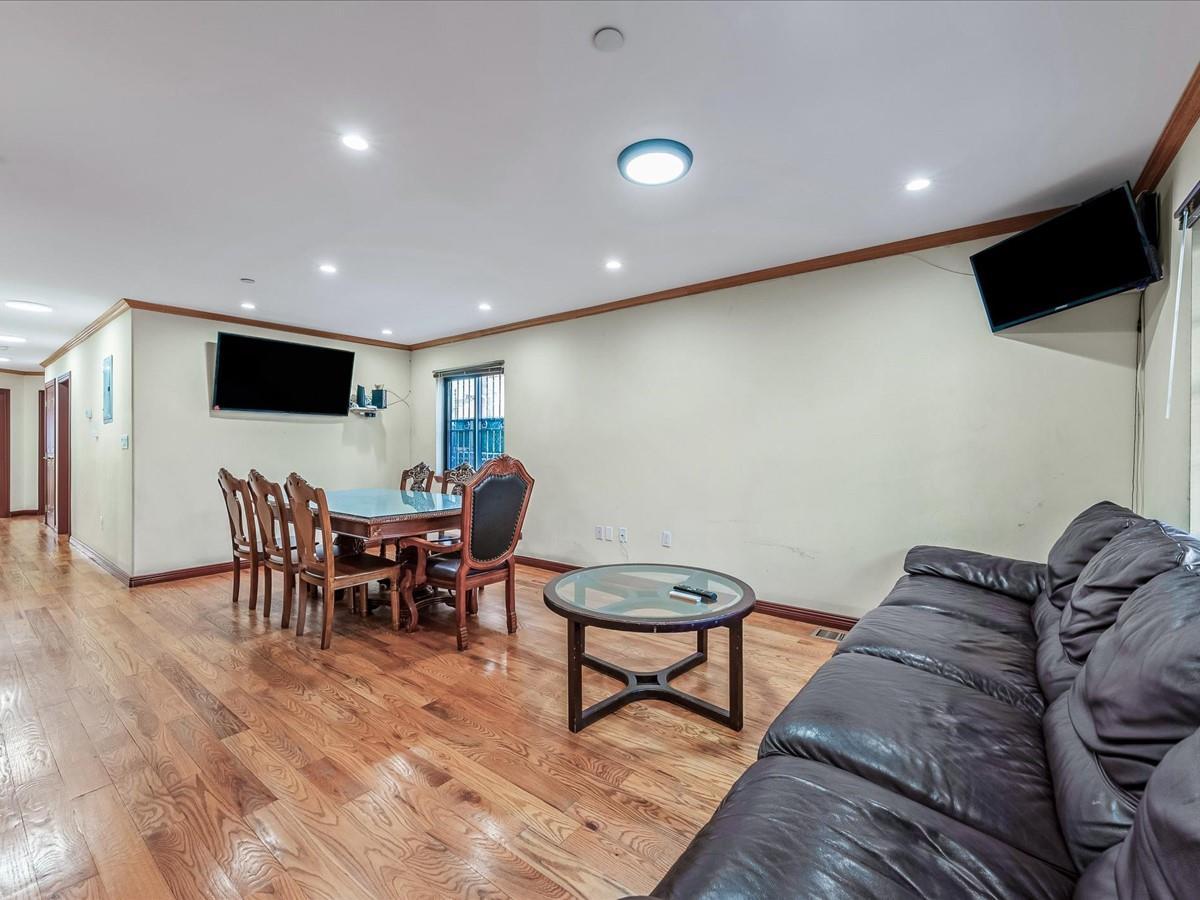 Single Family 97th  Queens, NY 11369, MLS-820055-6