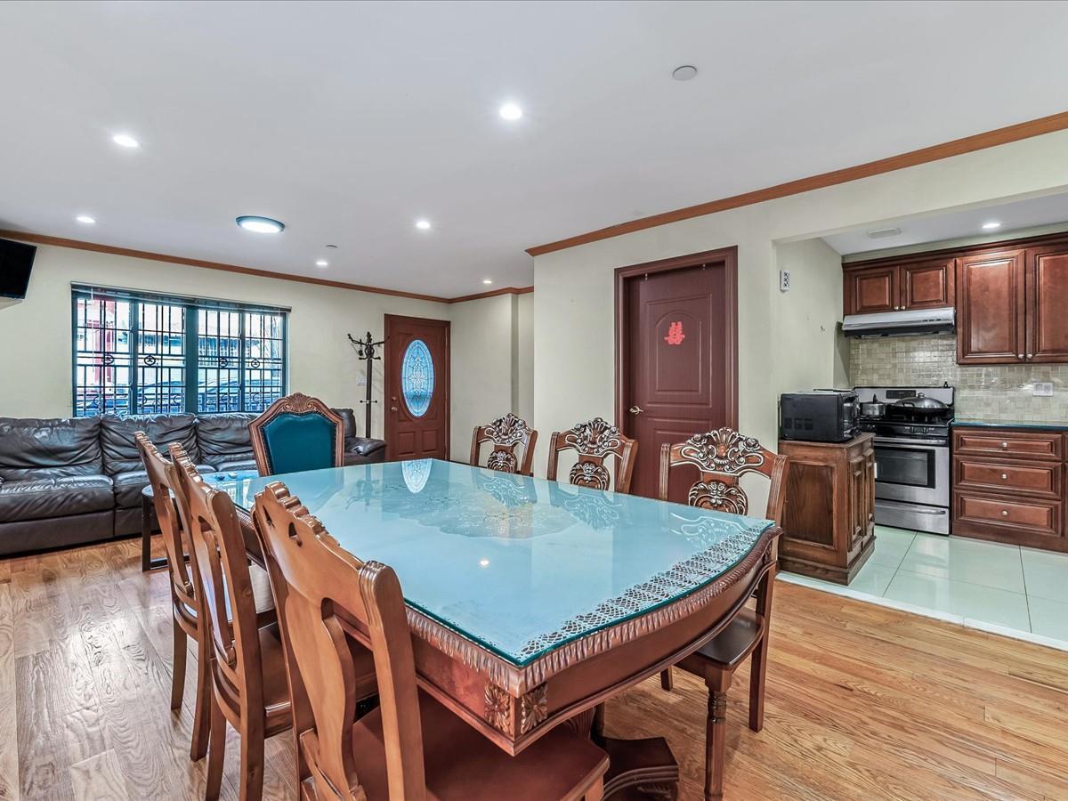 Single Family 97th  Queens, NY 11369, MLS-820055-9