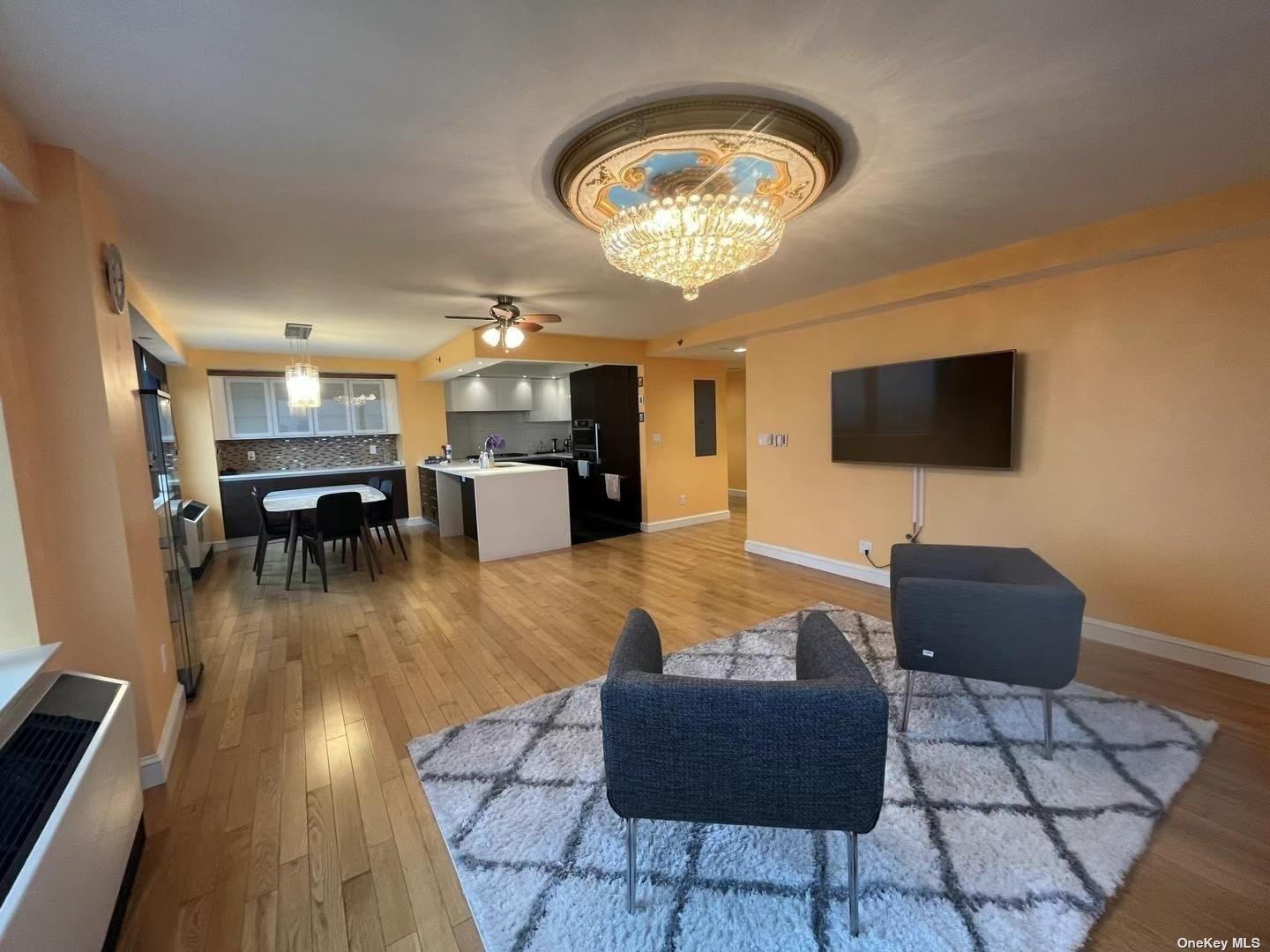 Condo Prince  Queens, NY 11354, MLS-820190-3
