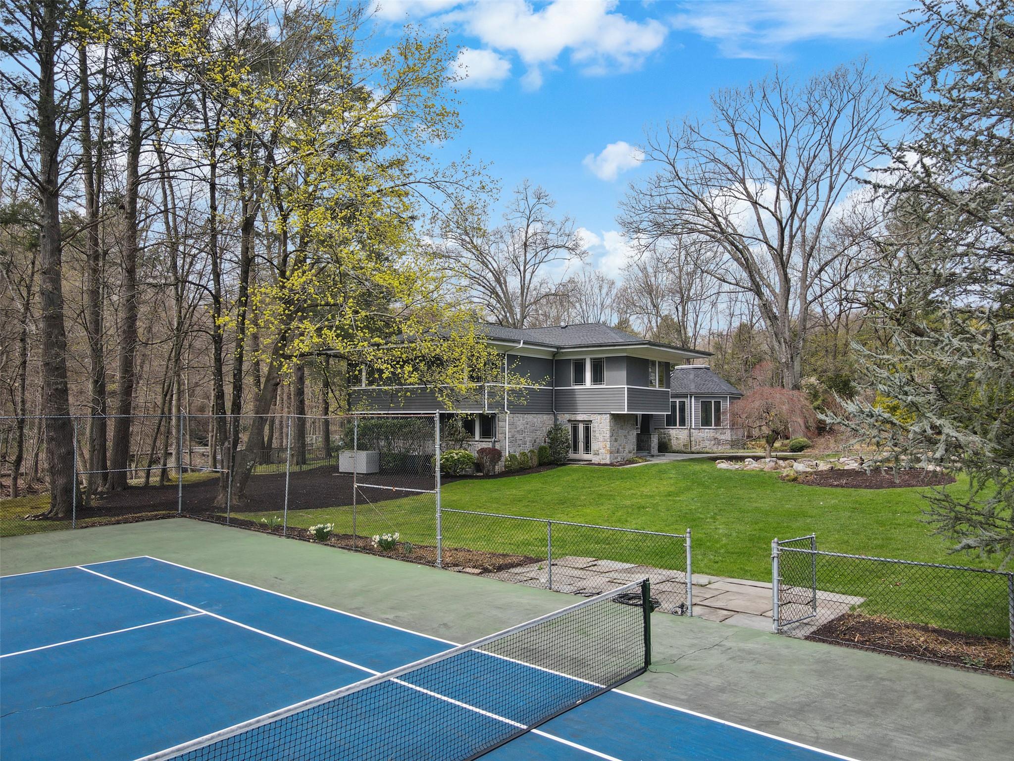 Single Family Lincoln  Westchester County, NY 10573, MLS-820353-34