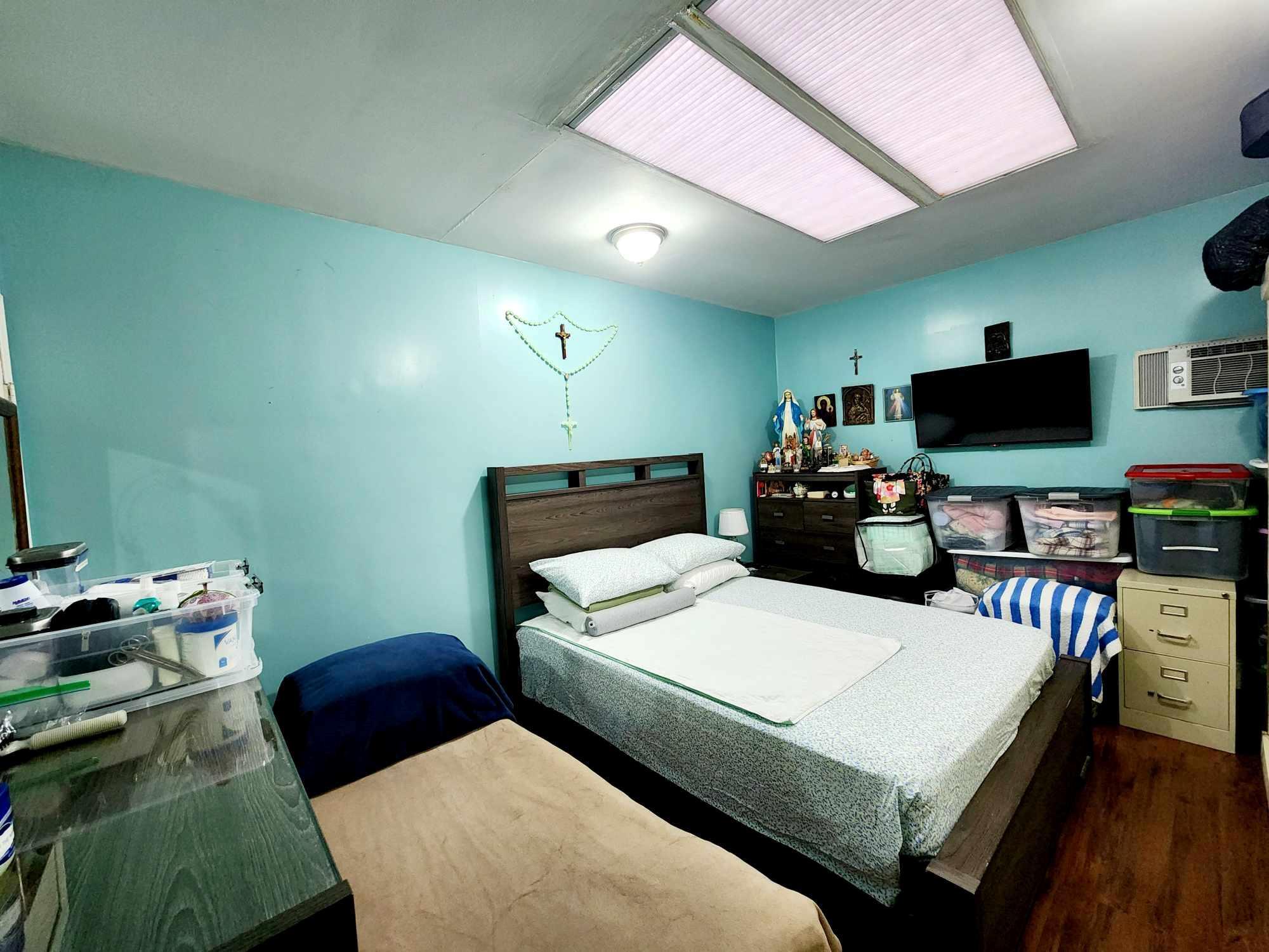 Single Family Seabury  Queens, NY 11373, MLS-820354-21