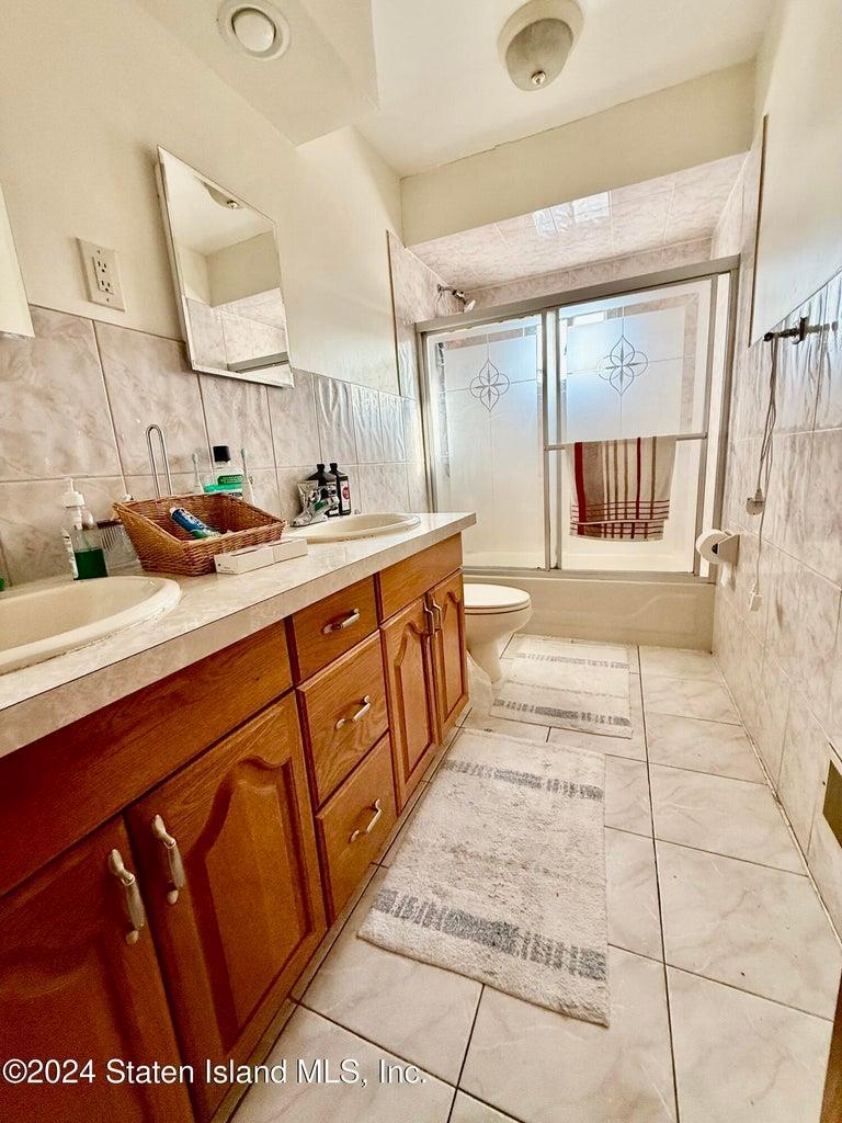Single Family Crossfield  Staten Island, NY 10312, MLS-820362-13