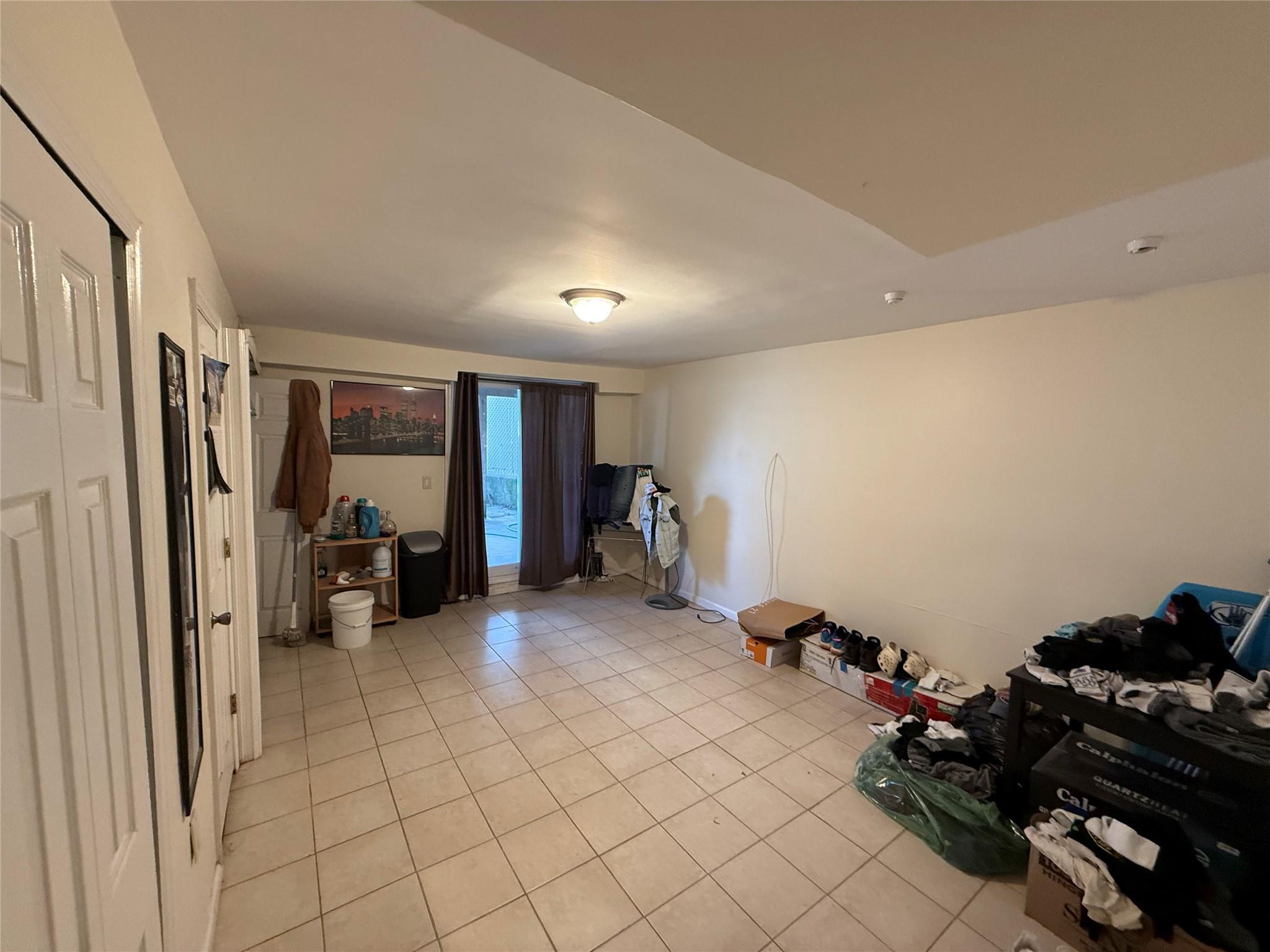 Single Family Crossfield  Staten Island, NY 10312, MLS-820362-16
