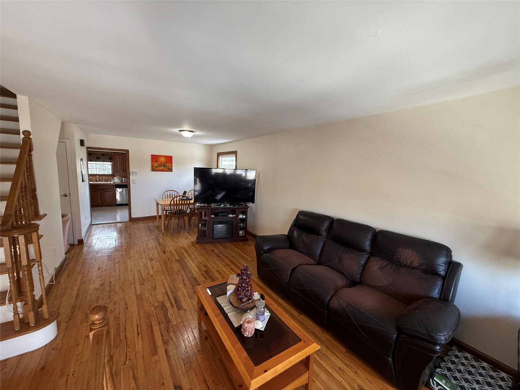 Single Family Crossfield  Staten Island, NY 10312, MLS-820362-2