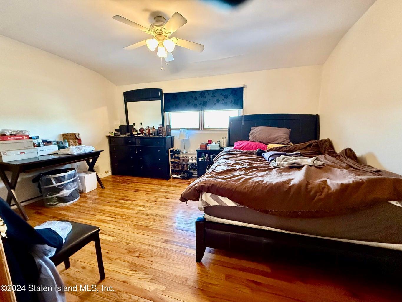 Single Family Crossfield  Staten Island, NY 10312, MLS-820362-6