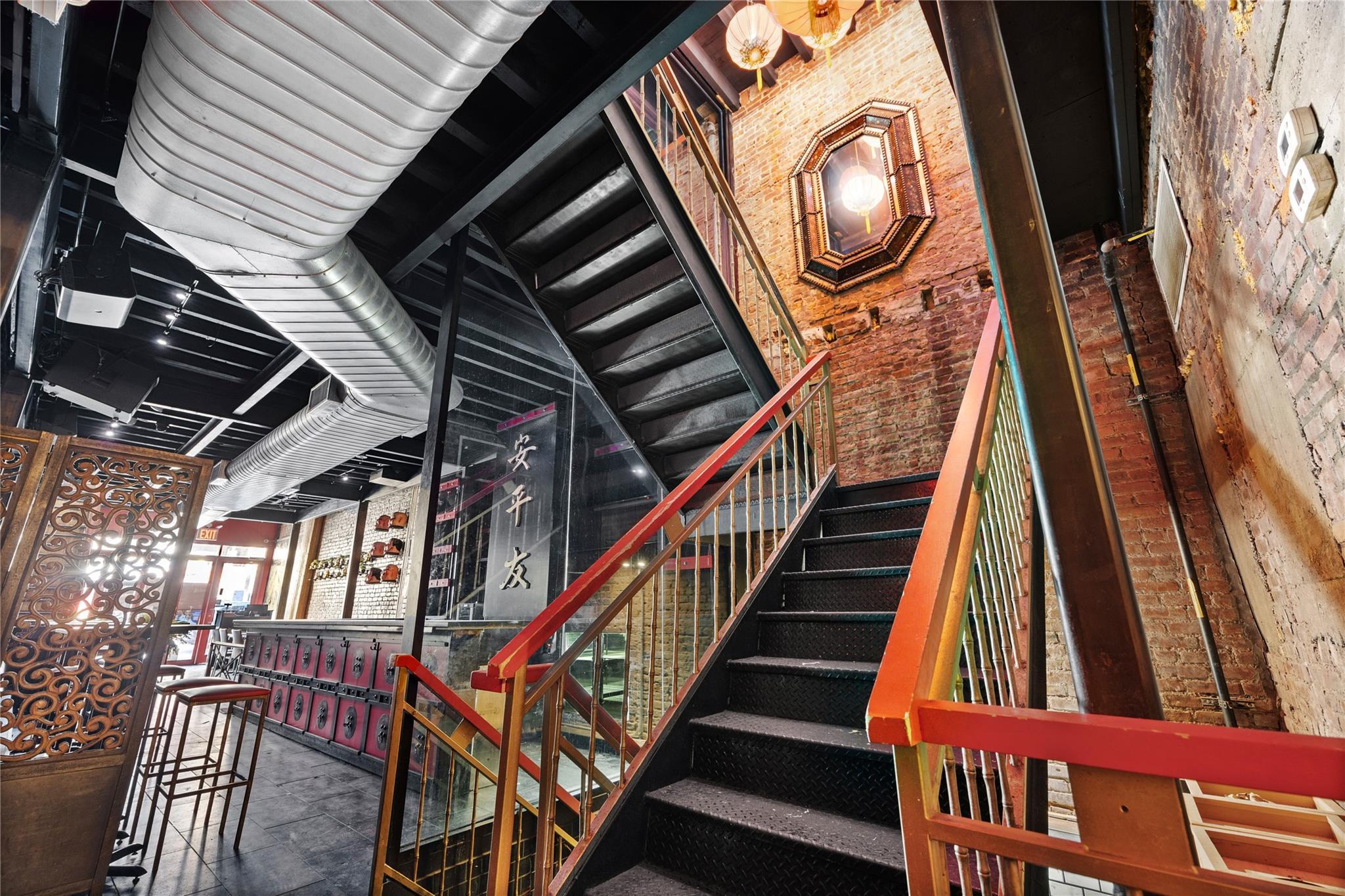 Commercial Lease Dyckman  Manhattan, NY 10040, MLS-820413-8