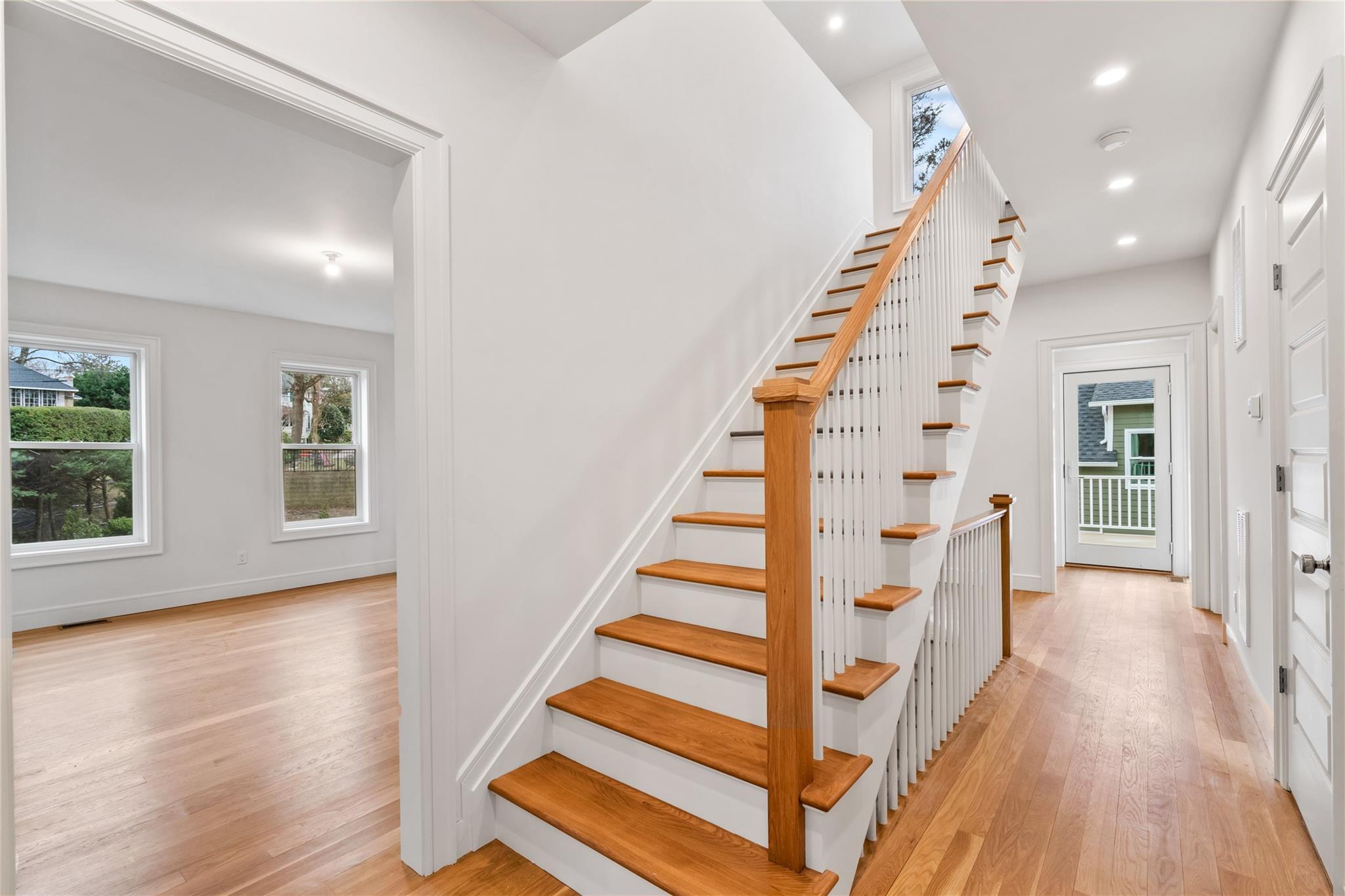 Single Family Glenlawn  Nassau County, NY 11579, MLS-820430-17