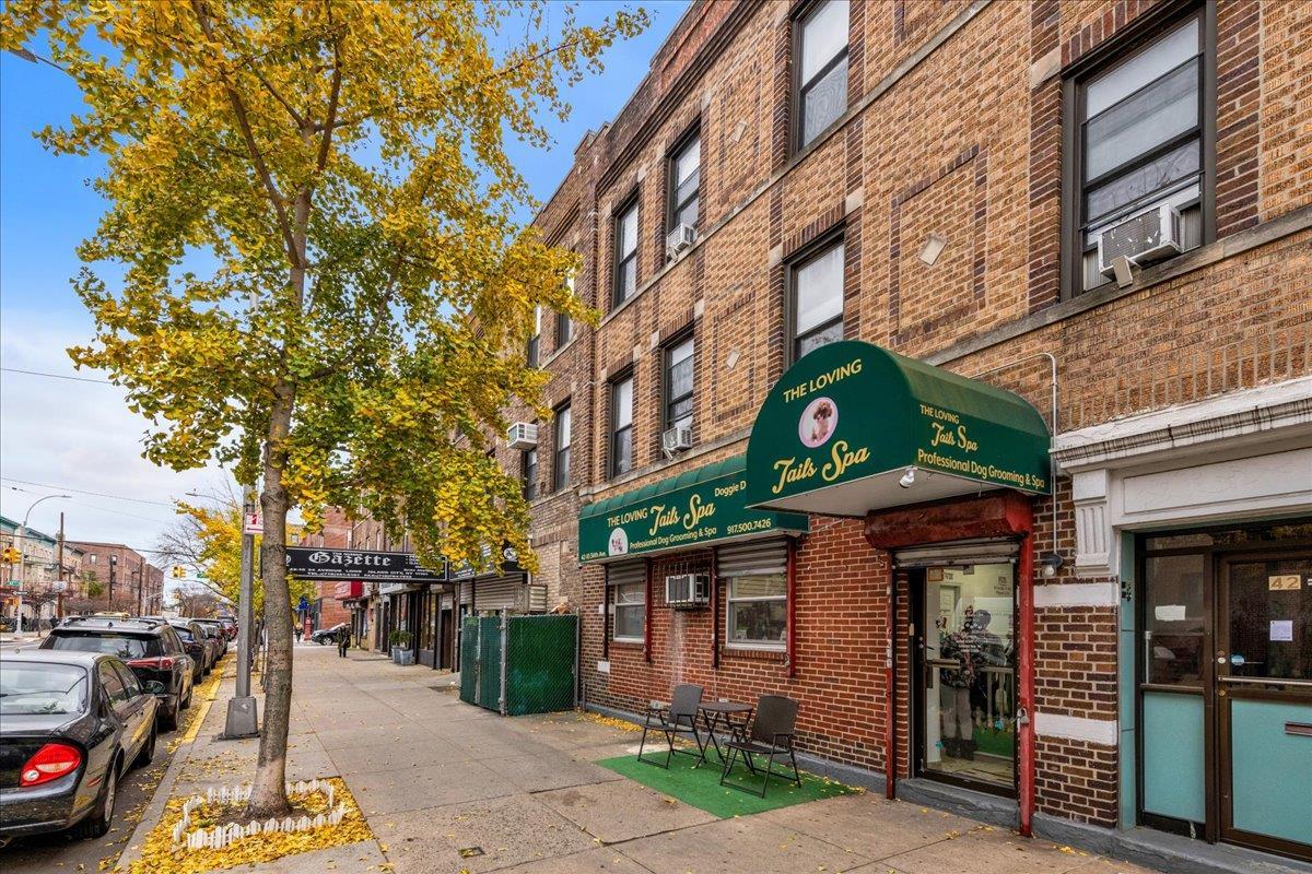 Single Family 34th  Queens, NY 11101, MLS-820476-15