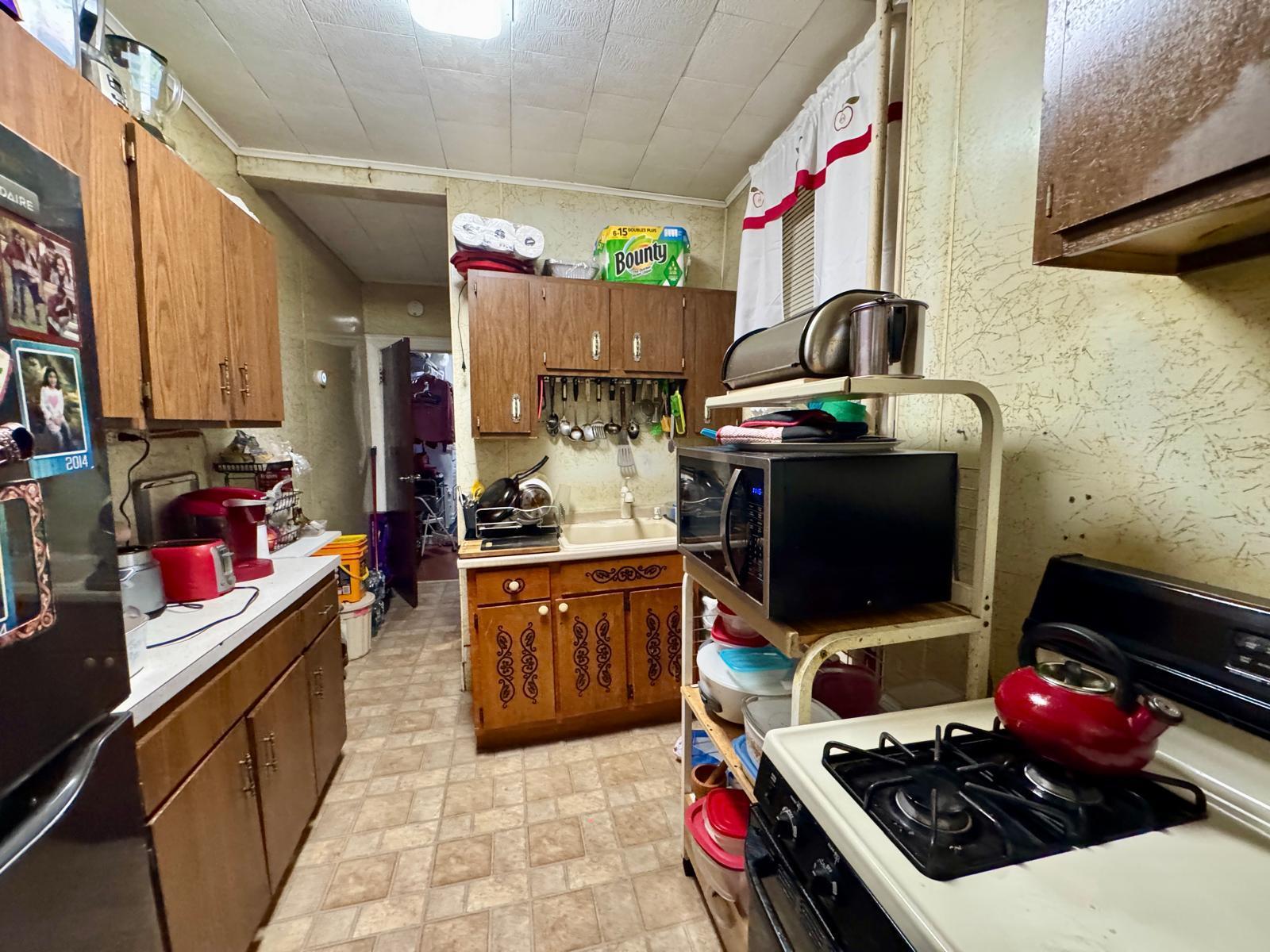 Commercial Sale Saint Nicholas  Brooklyn, NY 11237, MLS-820527-5