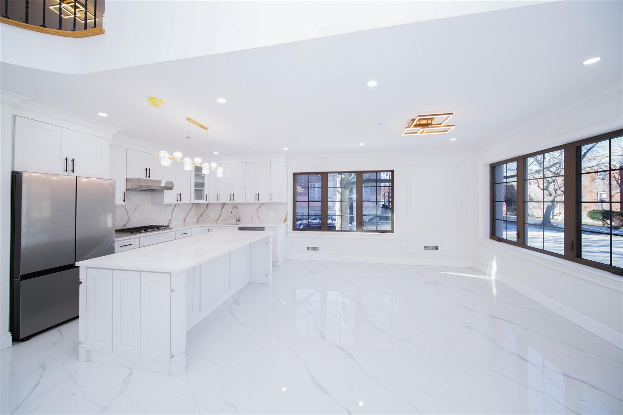 Single Family 160th  Queens, NY 11366, MLS-820545-4