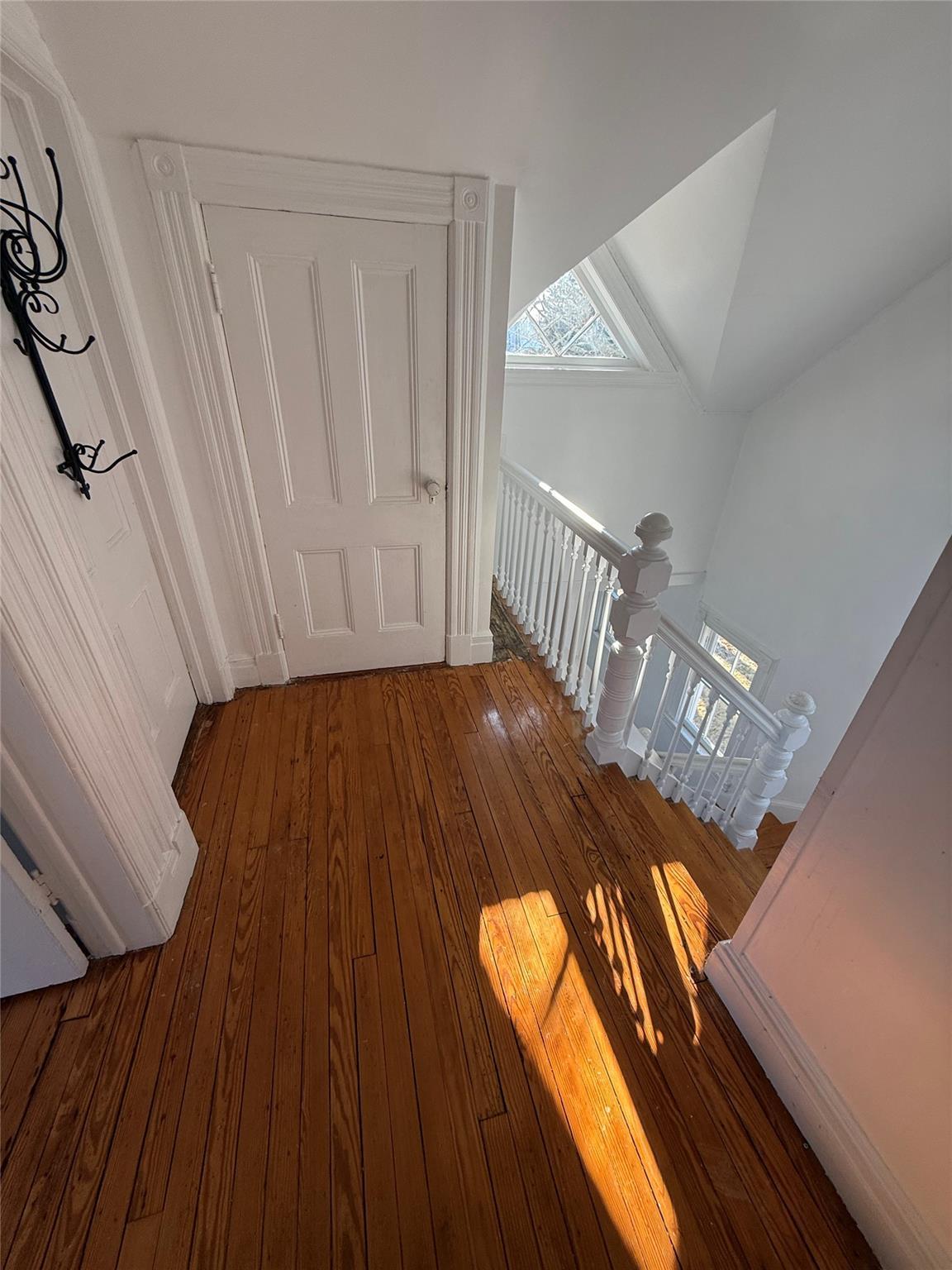 Apartment Meeting House  Suffolk County, NY 11968, MLS-820611-10