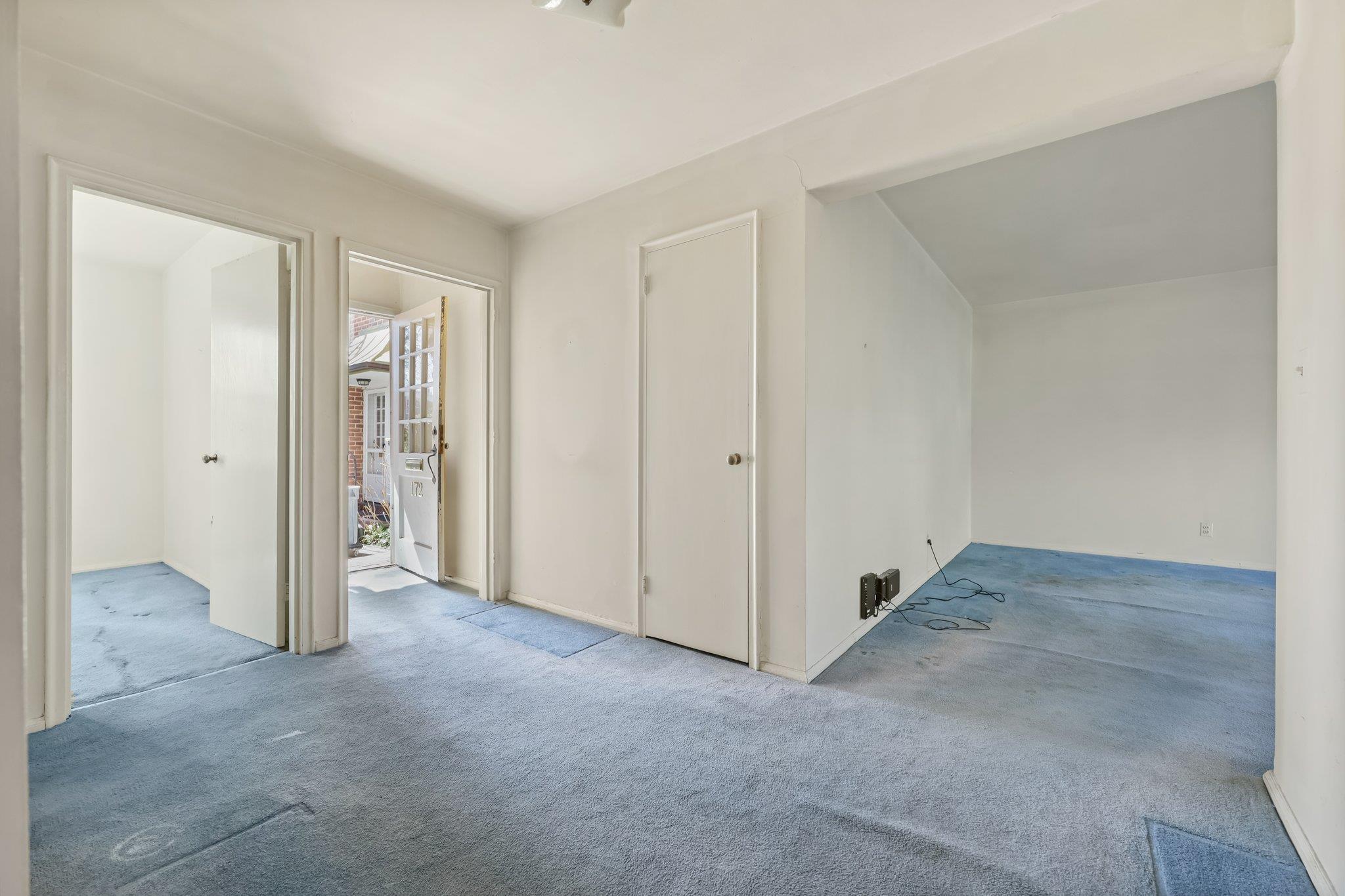 Coop Putnam  Out Of Area, NY 06830, MLS-820731-7