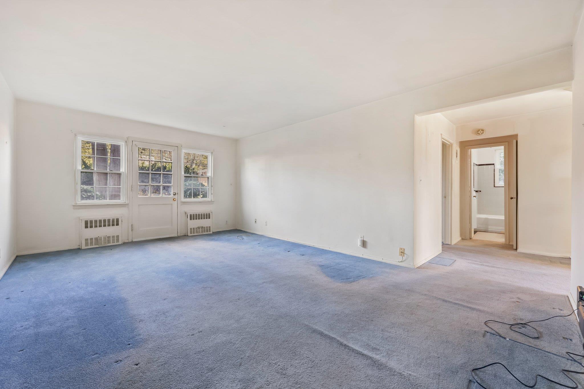 Coop Putnam  Out Of Area, NY 06830, MLS-820731-9