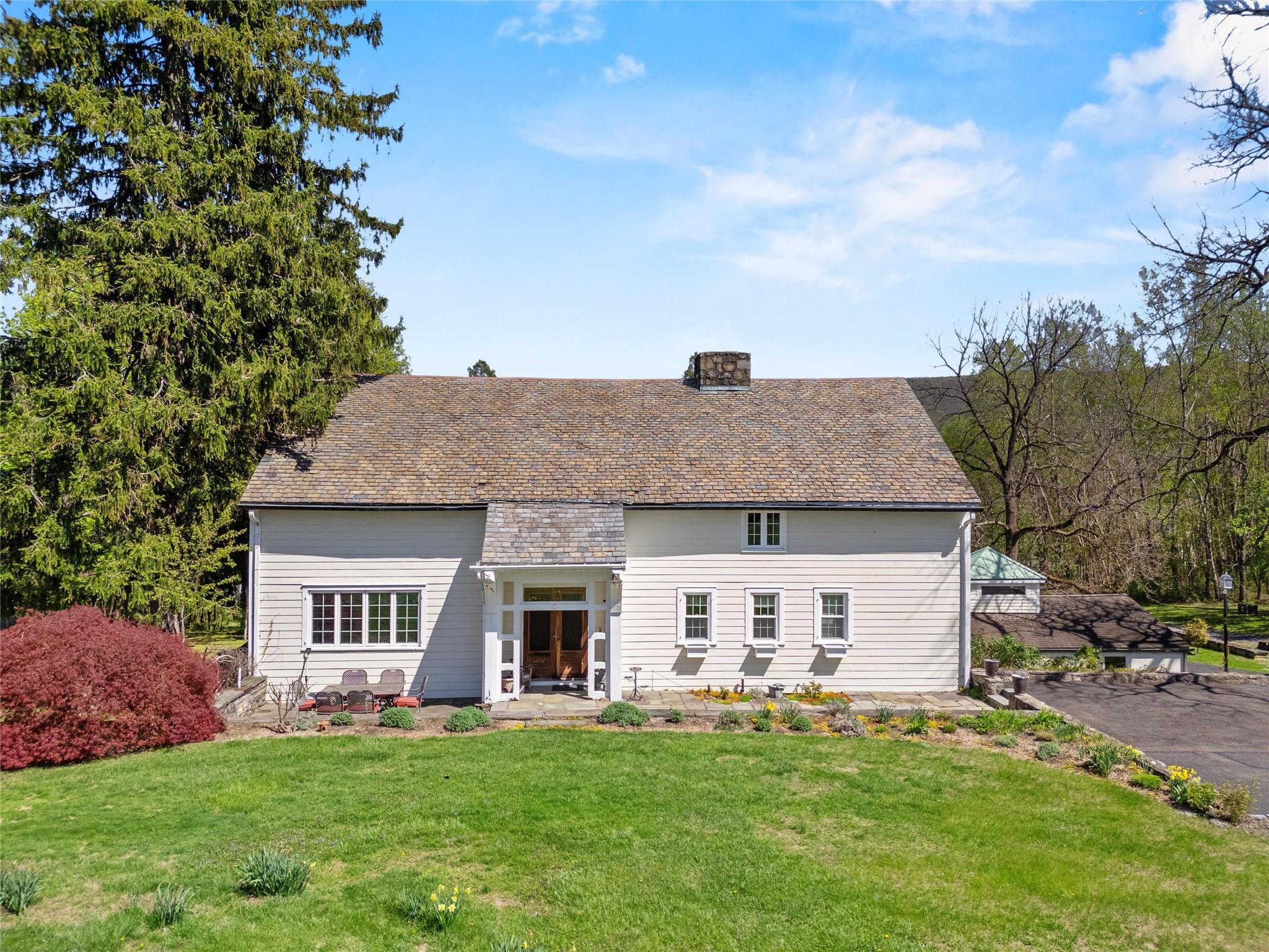 Single Family Pleasant Hill  Orange County, NY 12553, MLS-820747-2