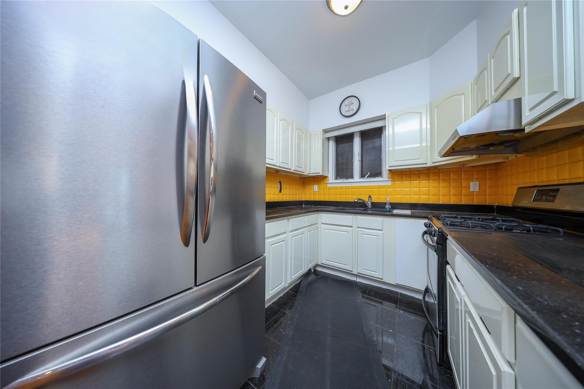 Single Family Bay Ridge  Brooklyn, NY 11204, MLS-820839-28