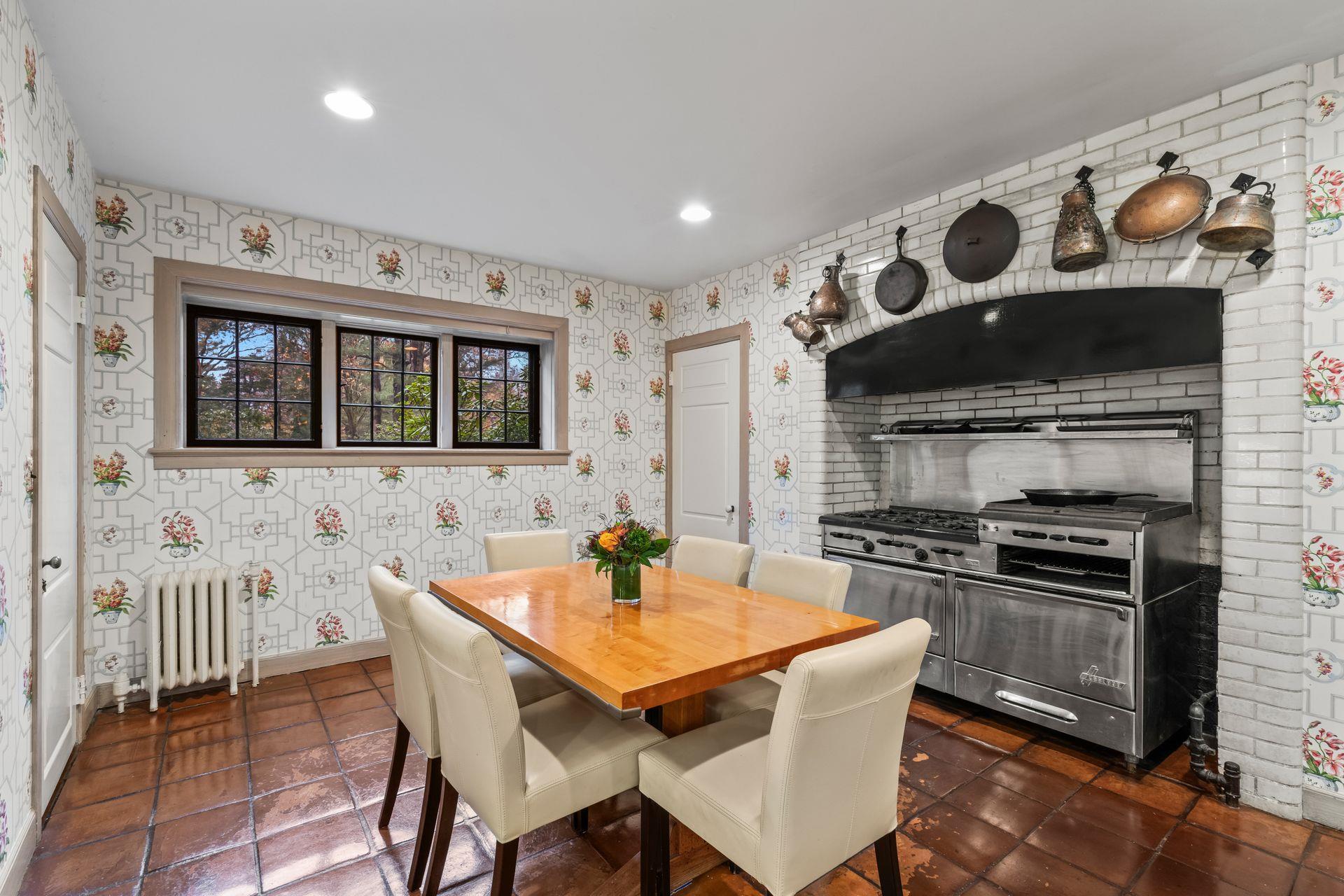 Single Family Piping Rock  Nassau County, NY 11560, MLS-820881-14