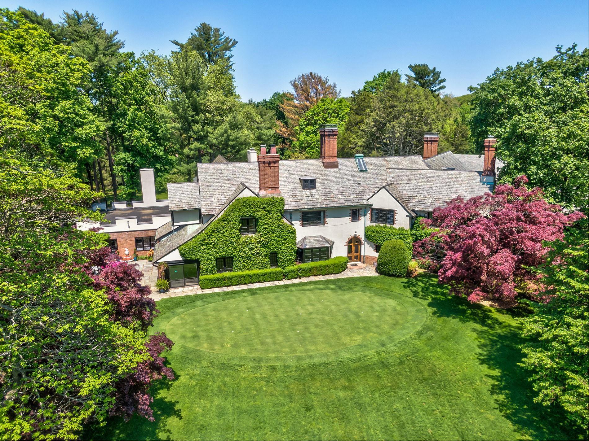 Single Family Piping Rock  Nassau County, NY 11560, MLS-820881-26