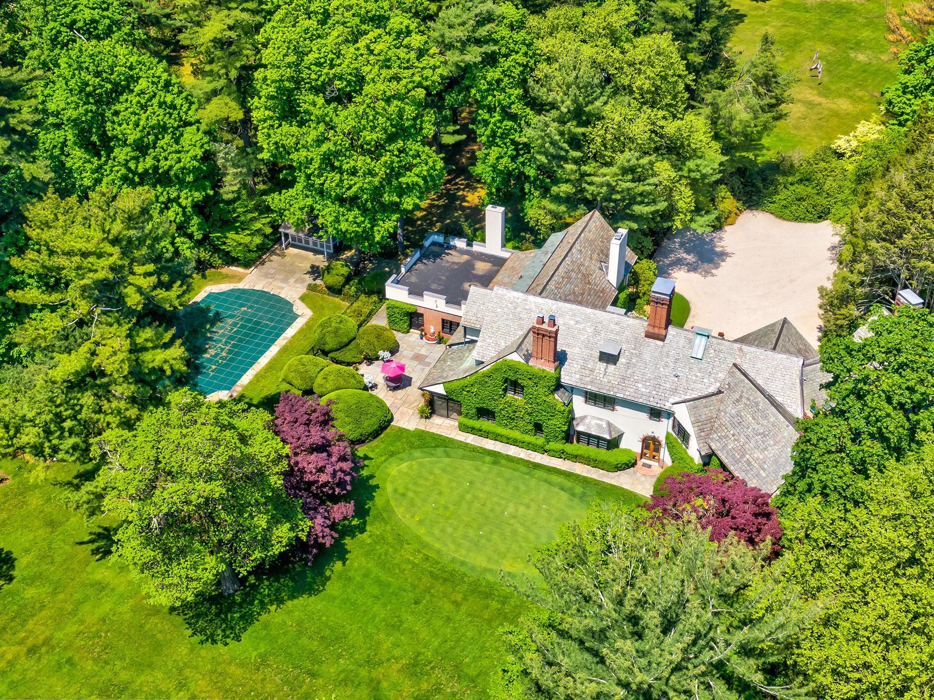 Single Family Piping Rock  Nassau County, NY 11560, MLS-820881-30
