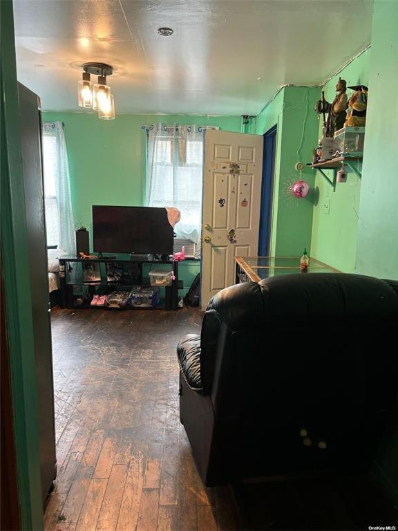 Single Family Kingsland  Brooklyn, NY 11222, MLS-820889-18