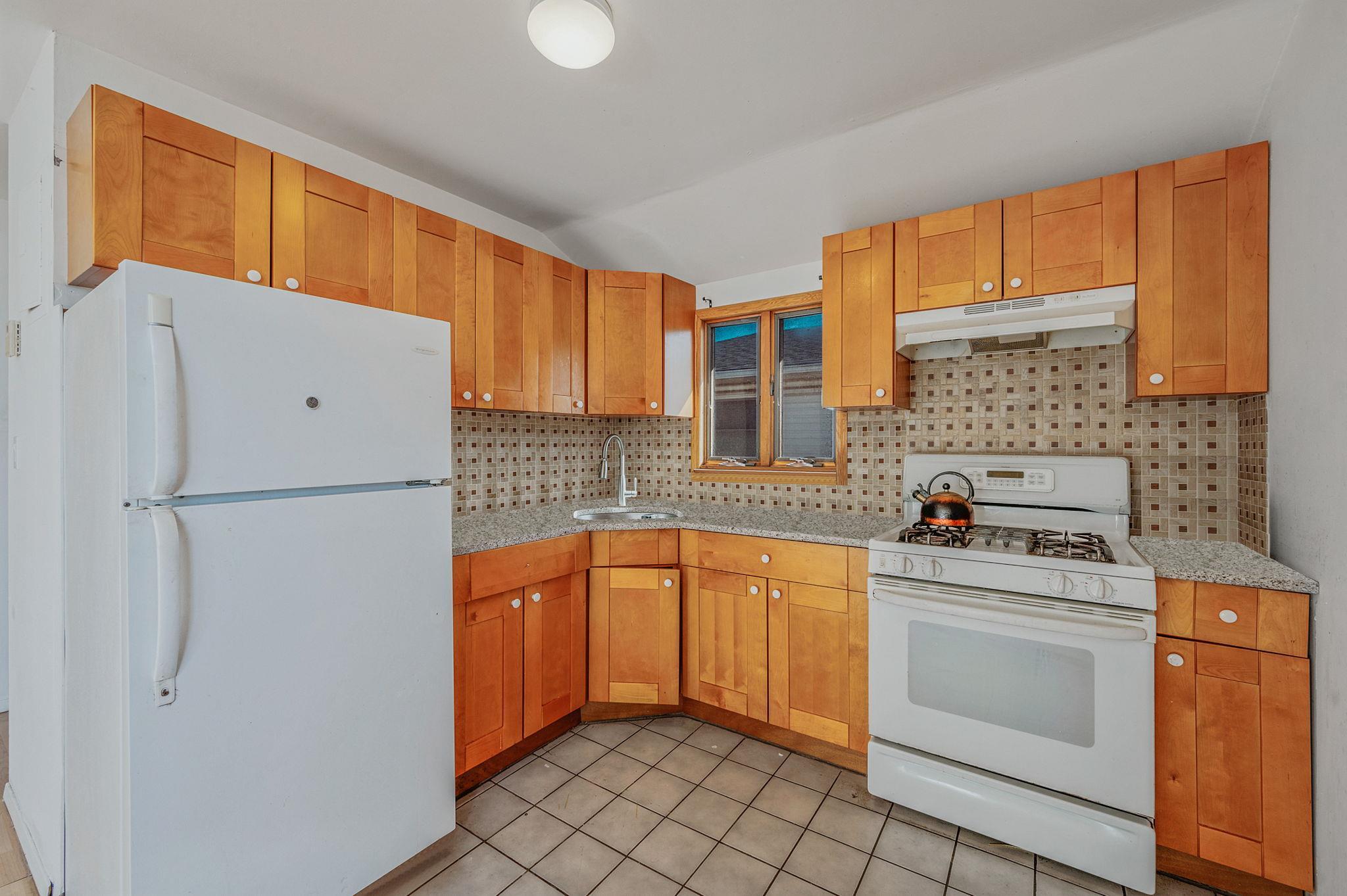 Single Family 148th  Queens, NY 11413, MLS-820892-11