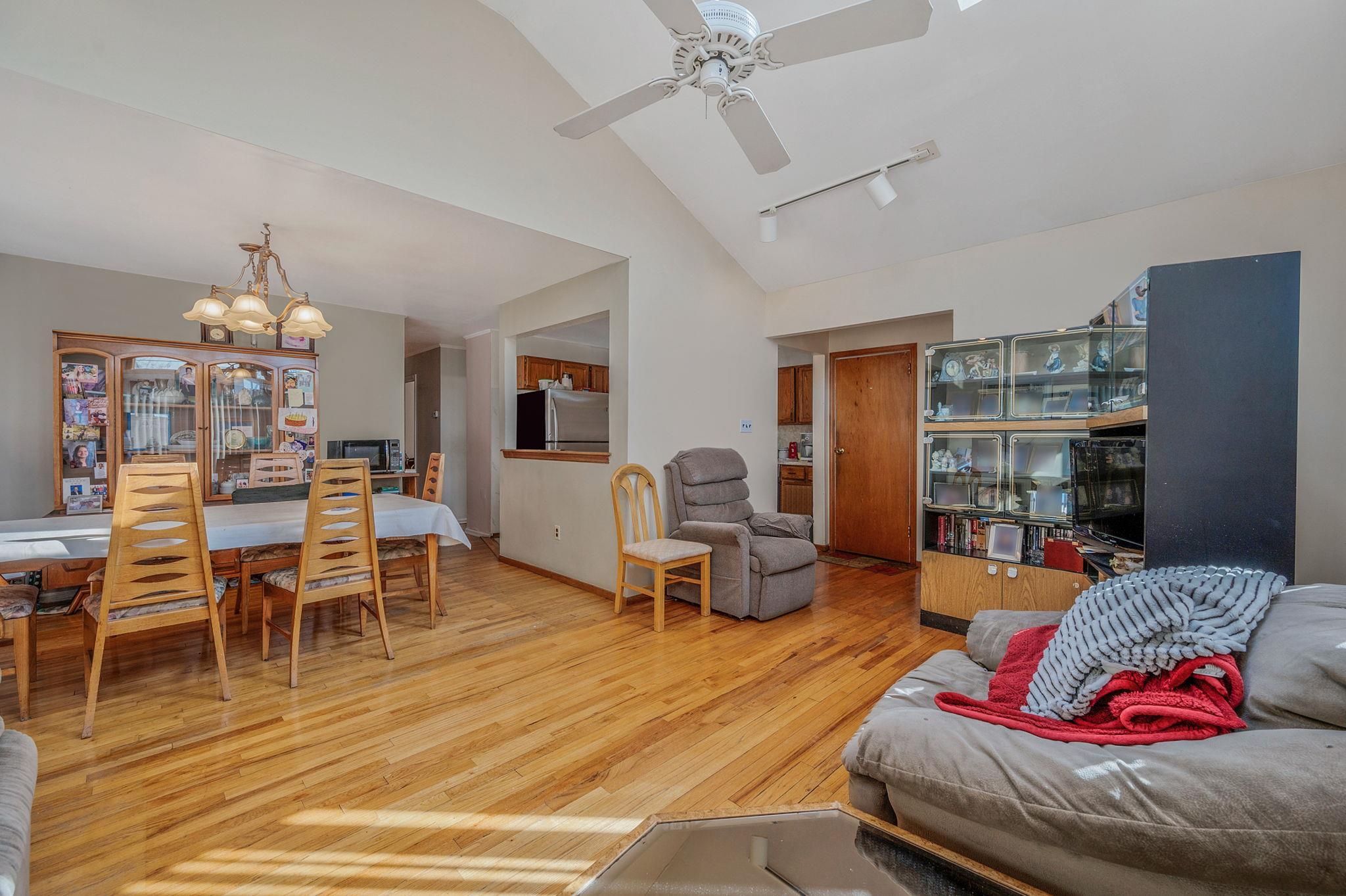 Single Family 148th  Queens, NY 11413, MLS-820892-2