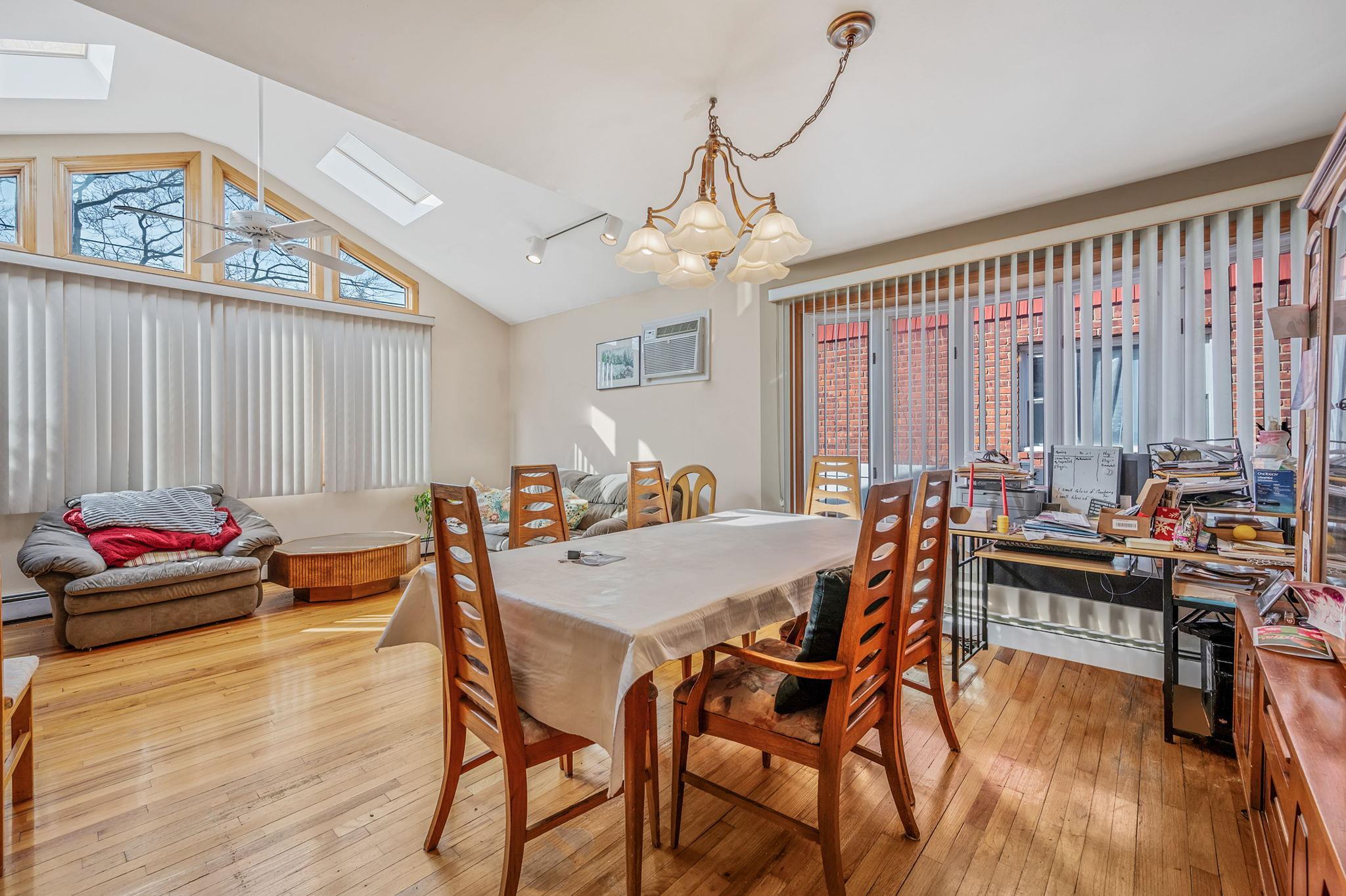 Single Family 148th  Queens, NY 11413, MLS-820892-3