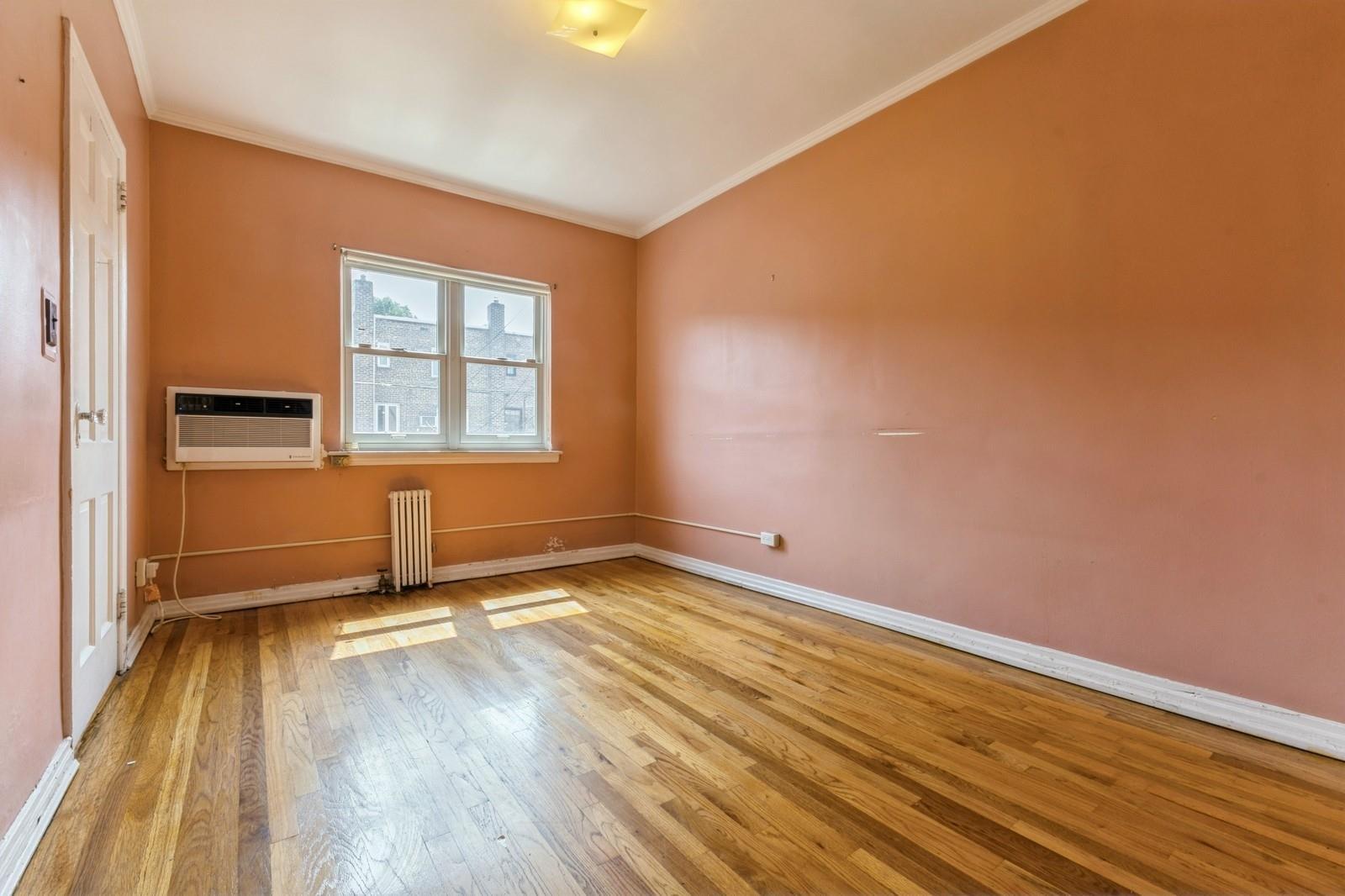 Single Family 82nd  Queens, NY 11379, MLS-820903-7