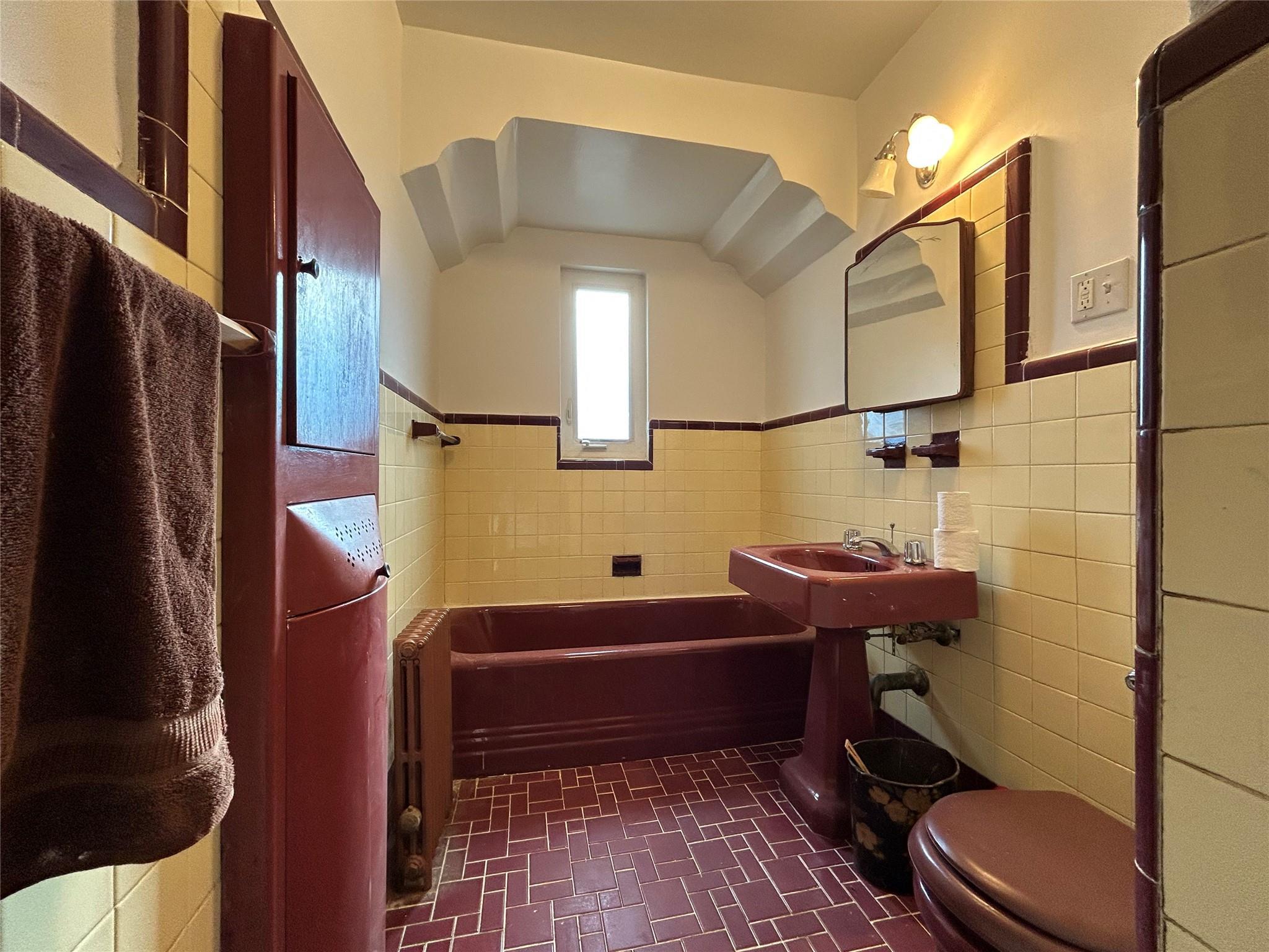 Single Family Eliot  Queens, NY 11379, MLS-820955-20