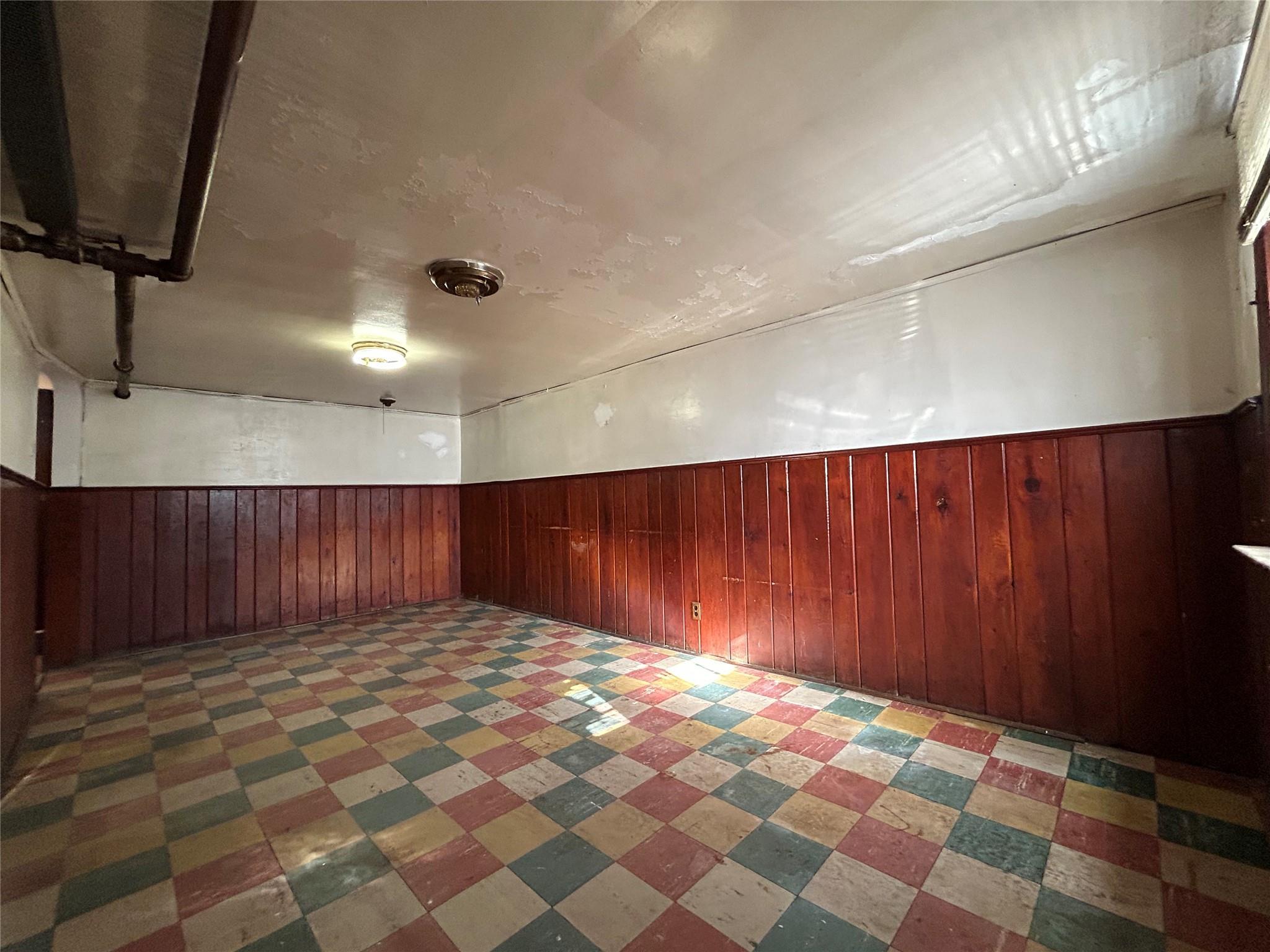 Single Family Eliot  Queens, NY 11379, MLS-820955-29