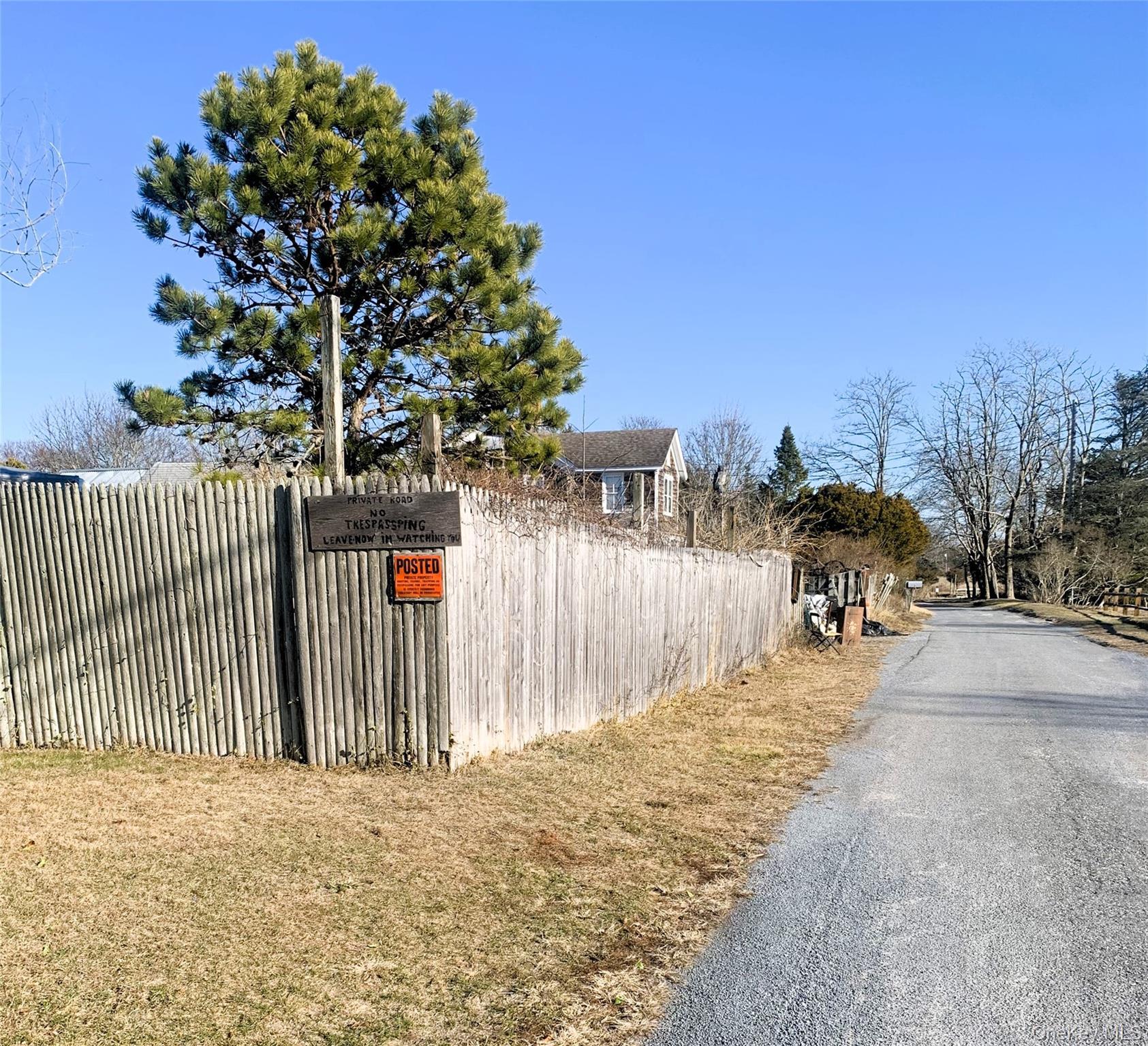 Single Family Pleasant Avenue  Suffolk County, NY 11977, MLS-821108-7