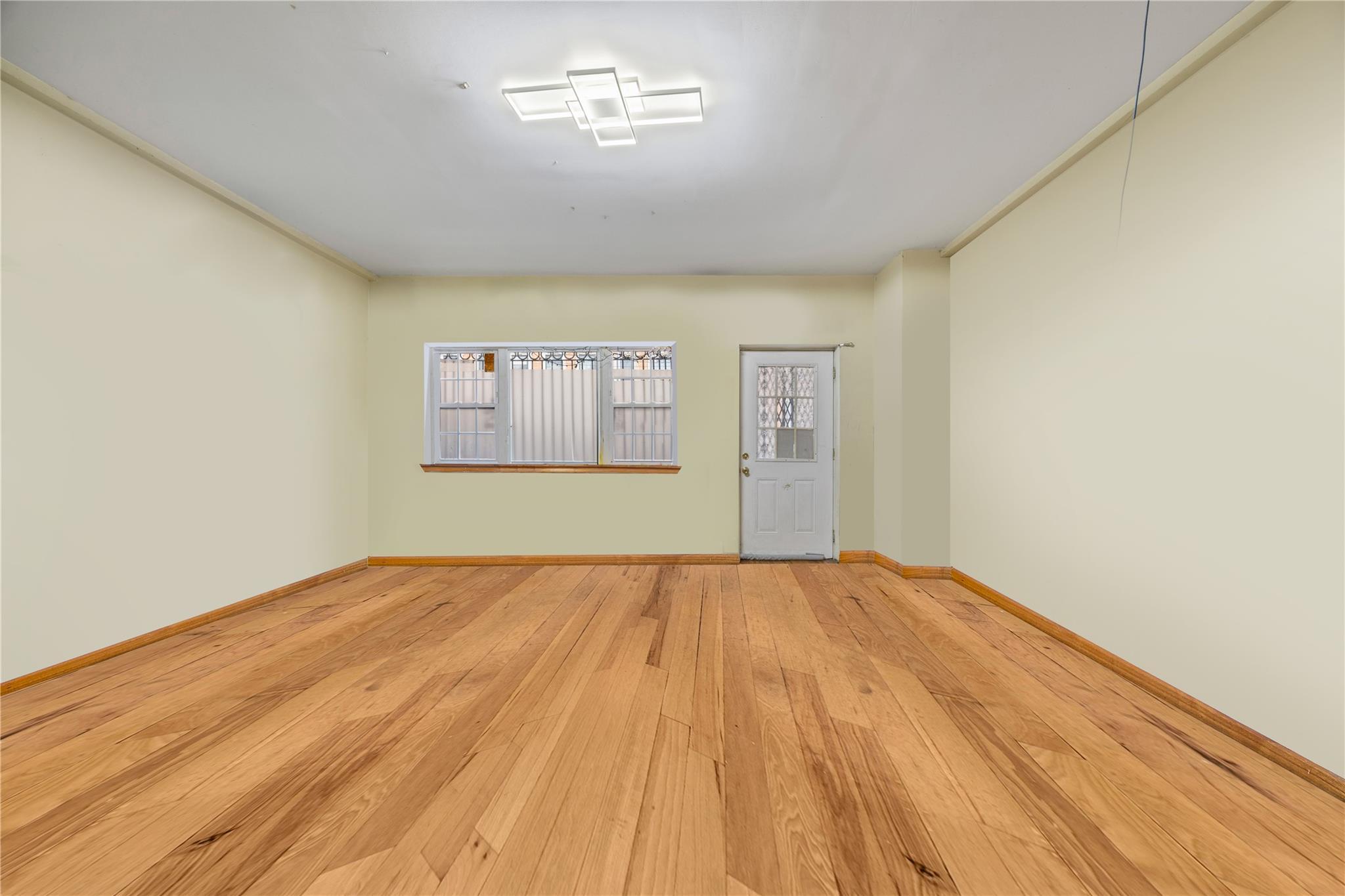 Single Family 136th  Bronx, NY 10454, MLS-821111-15
