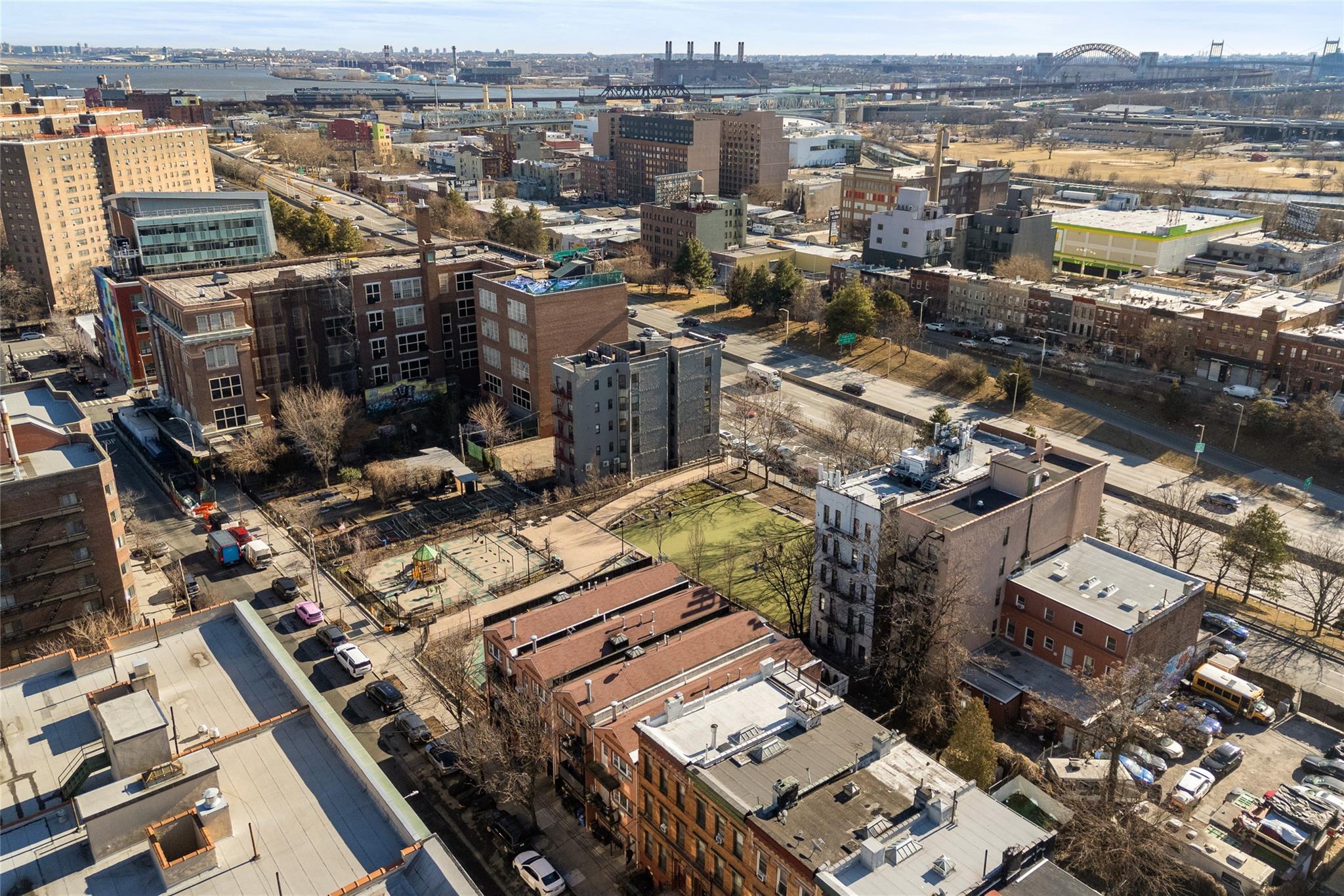 Single Family 136th  Bronx, NY 10454, MLS-821111-29