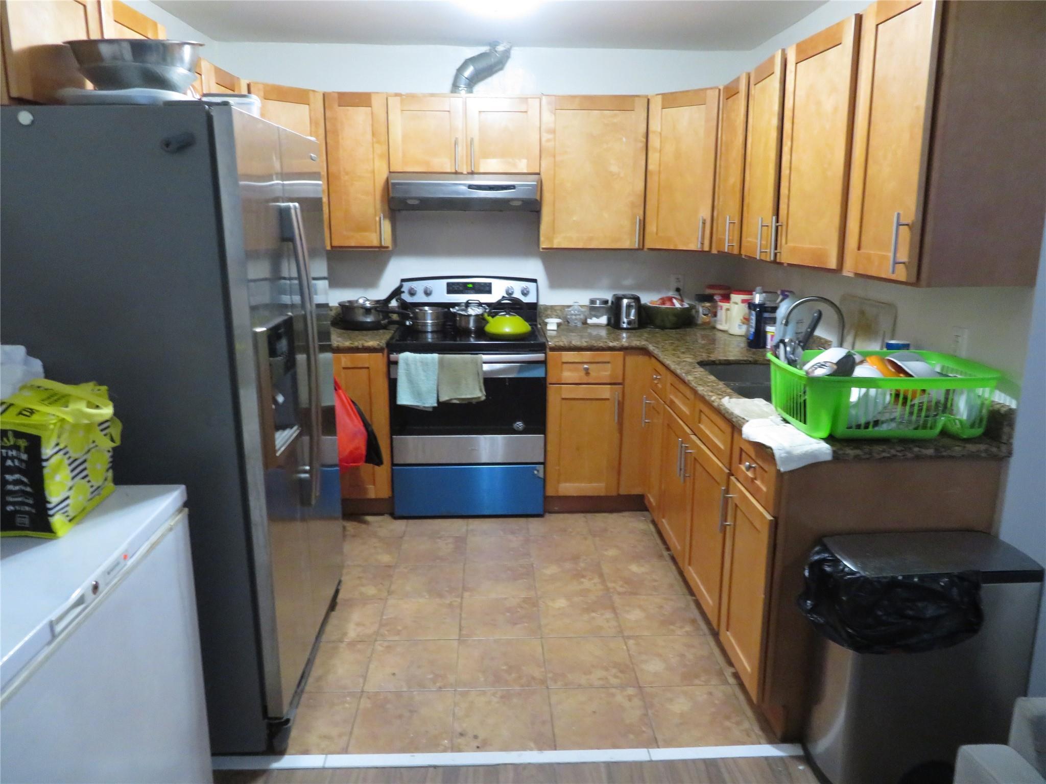 Single Family Francis Lewis  Queens, NY 11429, MLS-821130-5