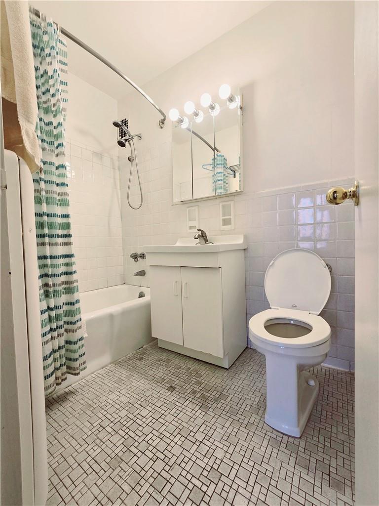 Coop Roosevelt  Queens, NY 11354, MLS-821150-7