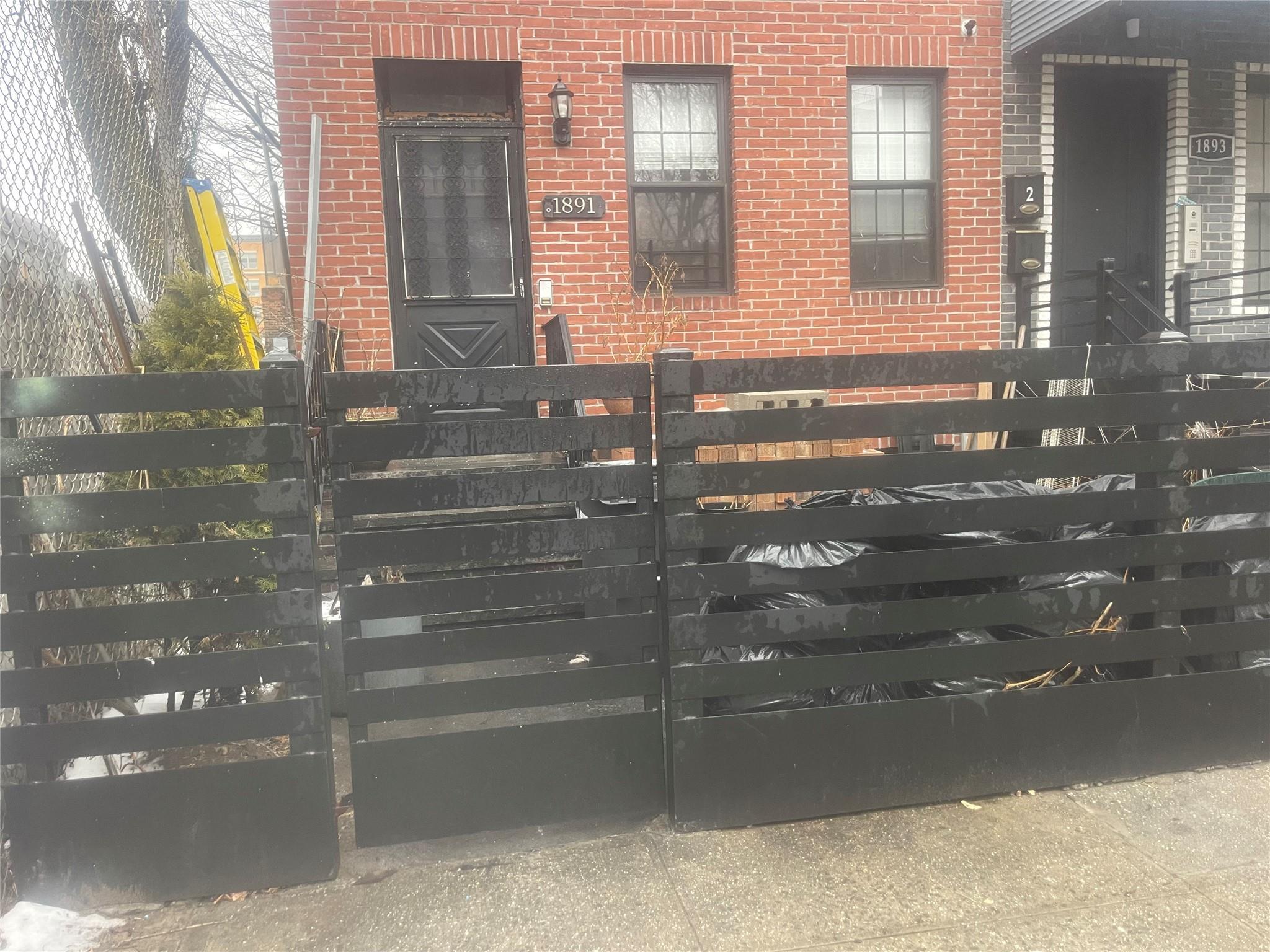 Single Family Pacific  Brooklyn, NY 11233, MLS-821166-2
