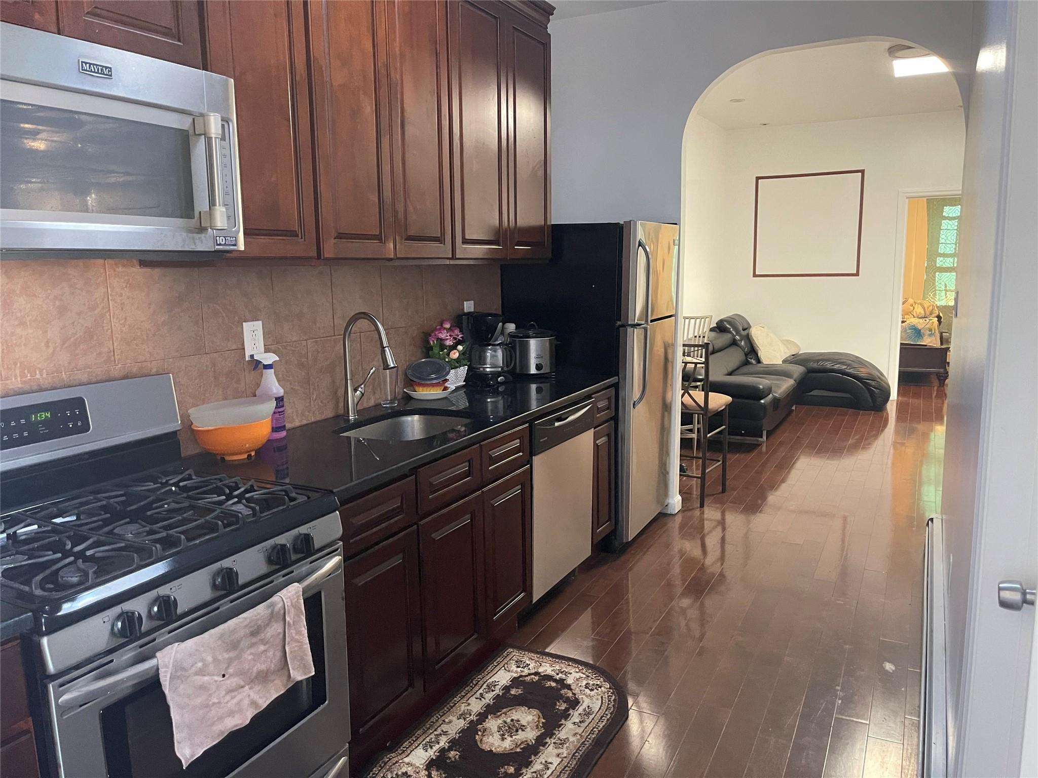 Single Family Pacific  Brooklyn, NY 11233, MLS-821166-5