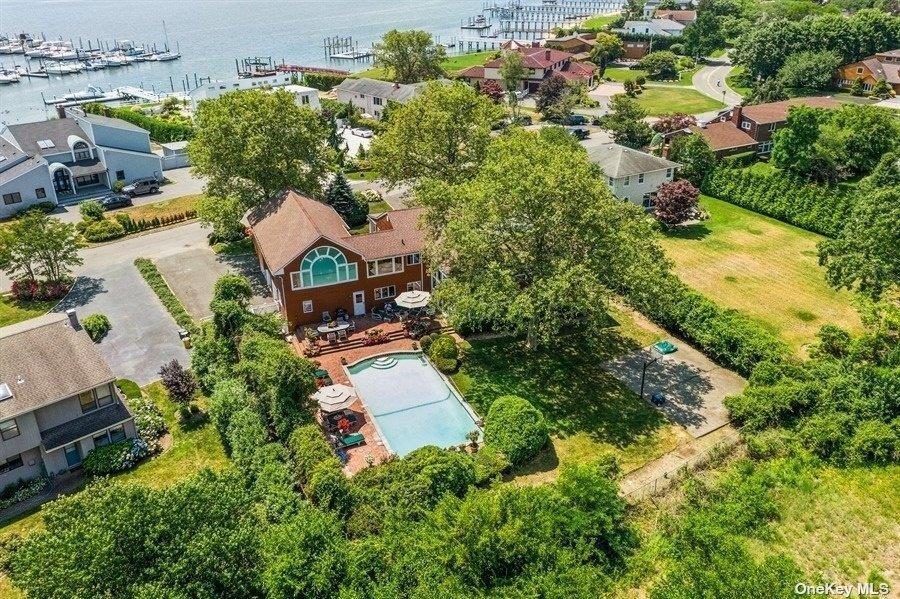 Single Family Thixton  Nassau County, NY 11557, MLS-821260-29