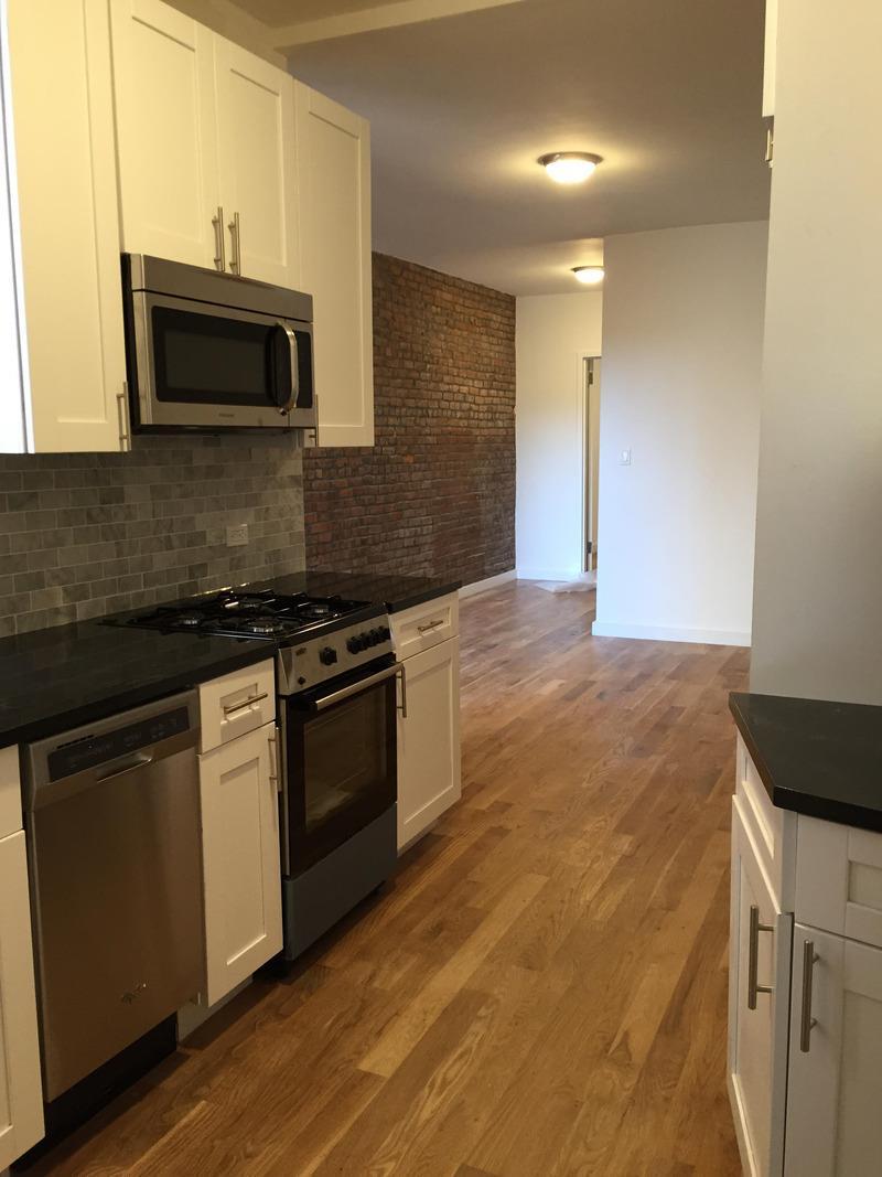 Single Family 30th Street  Queens, NY 11106, MLS-821390-12