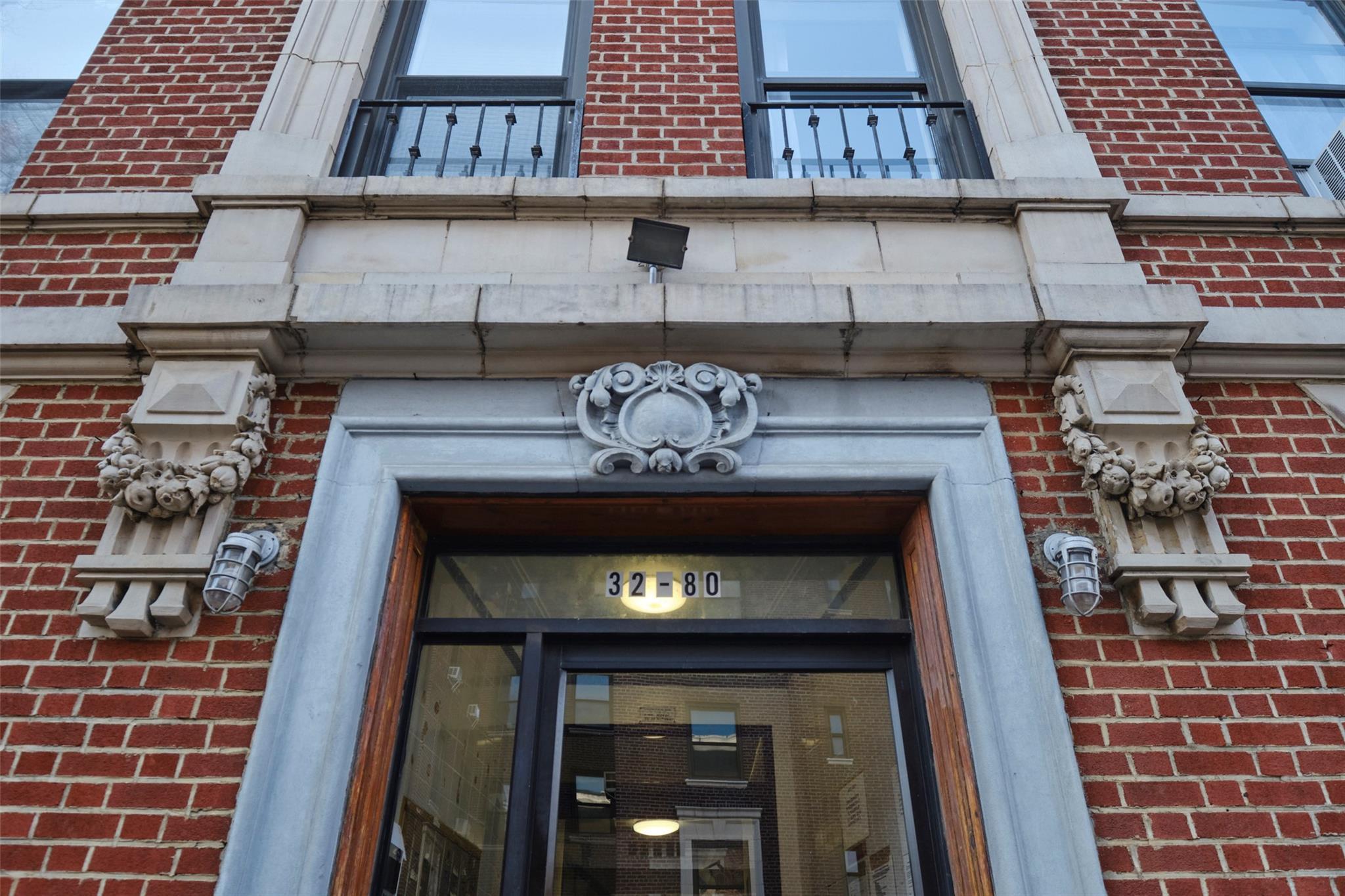 Single Family 30th Street  Queens, NY 11106, MLS-821390-3