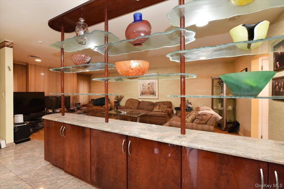 Single Family Sherwood Nassau County, NY 11581, MLS-821399-14