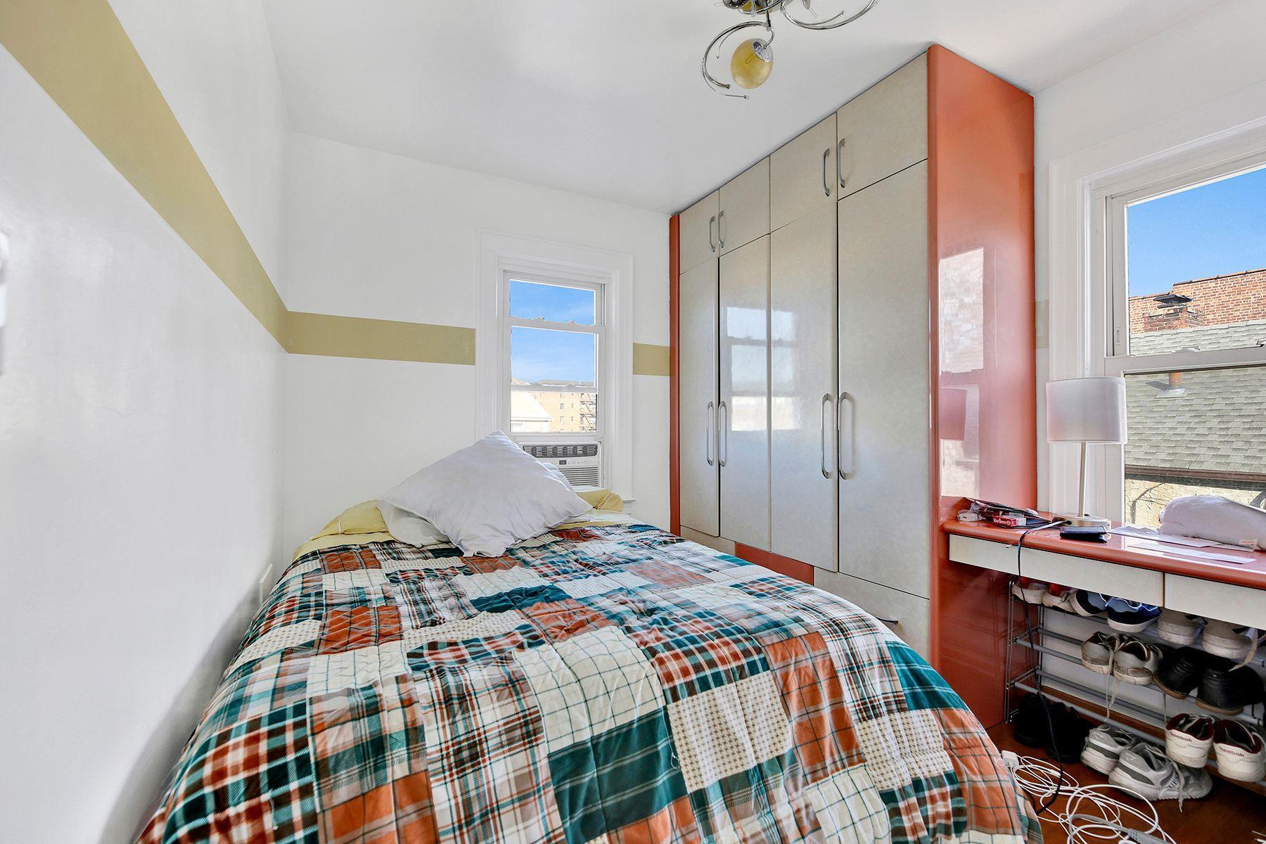Single Family 62  Queens, NY 11375, MLS-821447-13
