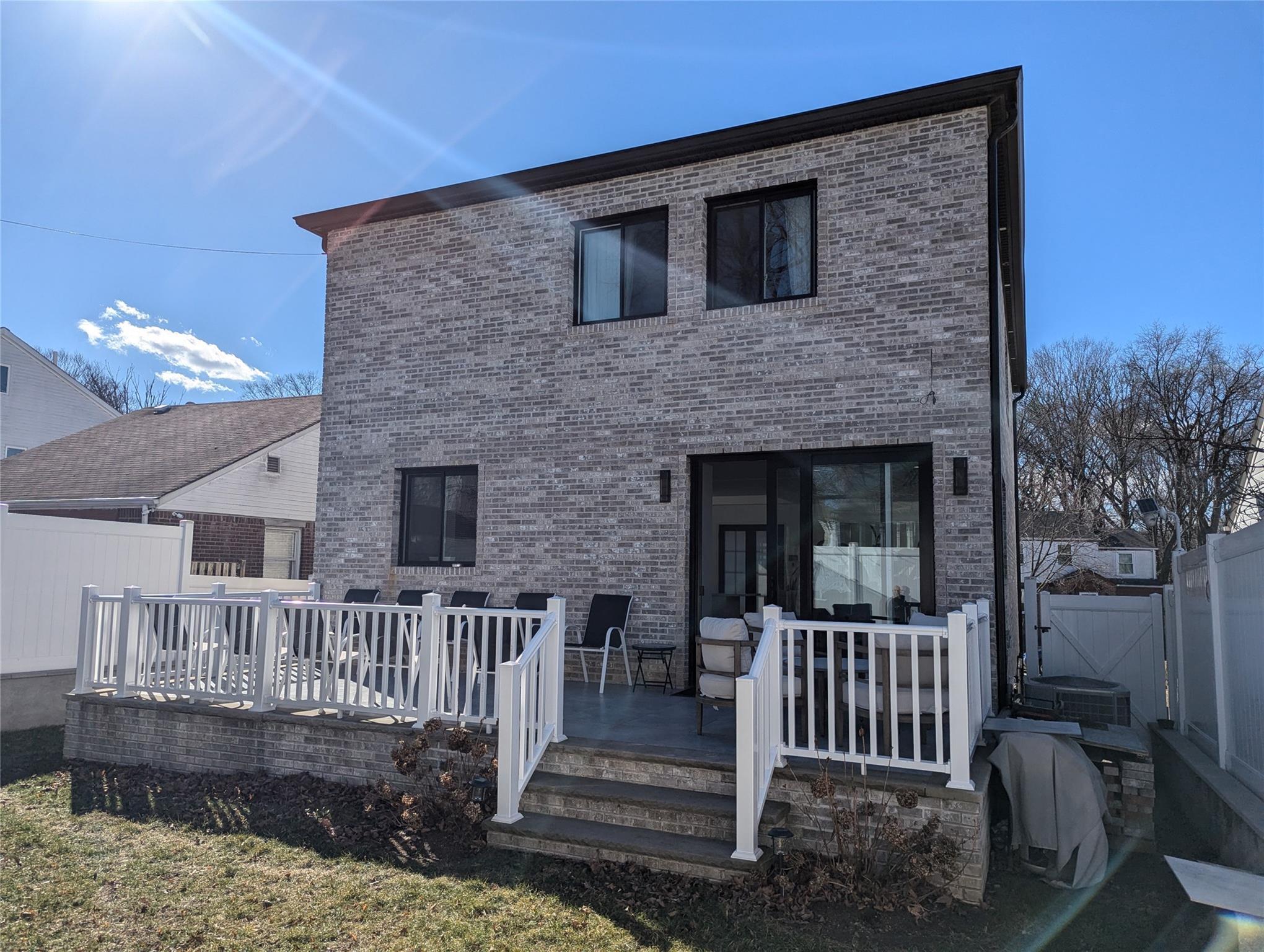 Single Family 208  Queens, NY 11427, MLS-821473-29