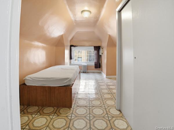 Single Family Devoe  Bronx, NY 10468, MLS-821479-18