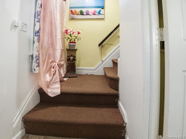 Single Family Devoe  Bronx, NY 10468, MLS-821479-20