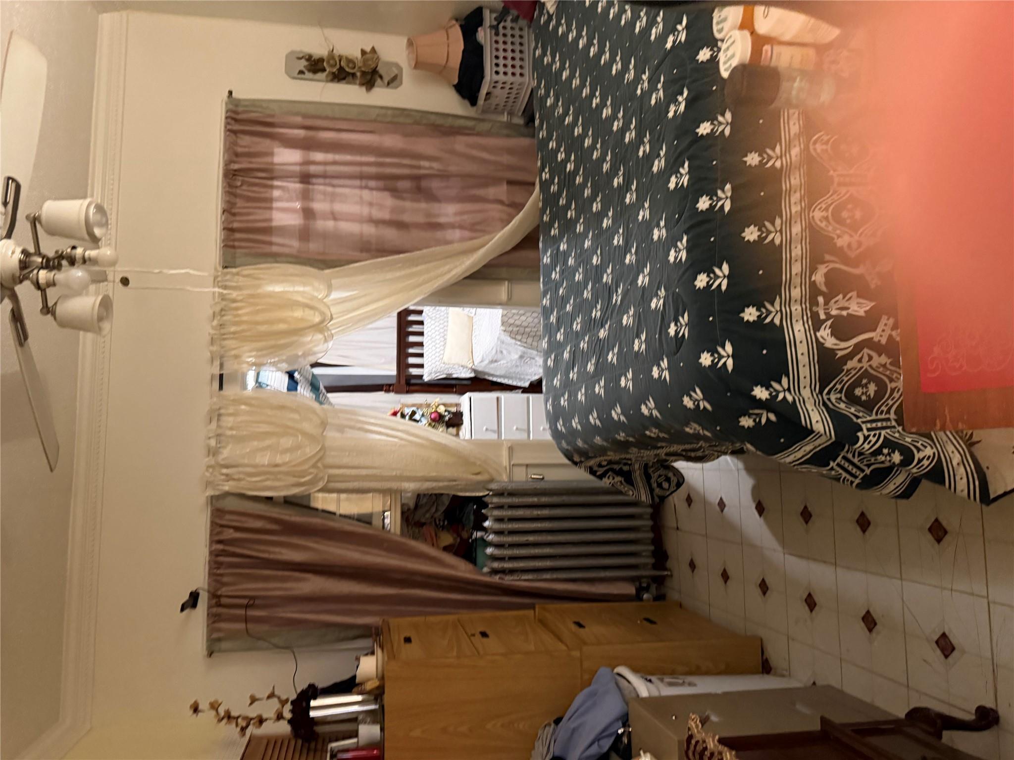 Single Family Devoe  Bronx, NY 10468, MLS-821479-5